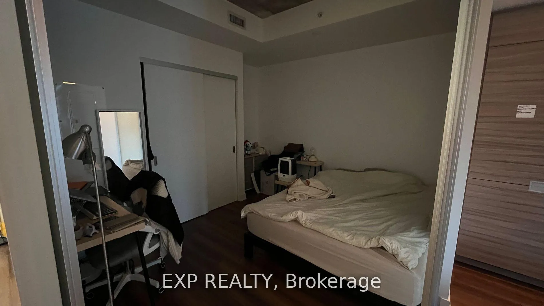 Photo 7 of Unit 902, 210 Simcoe Street, Toronto, University — HOMEH