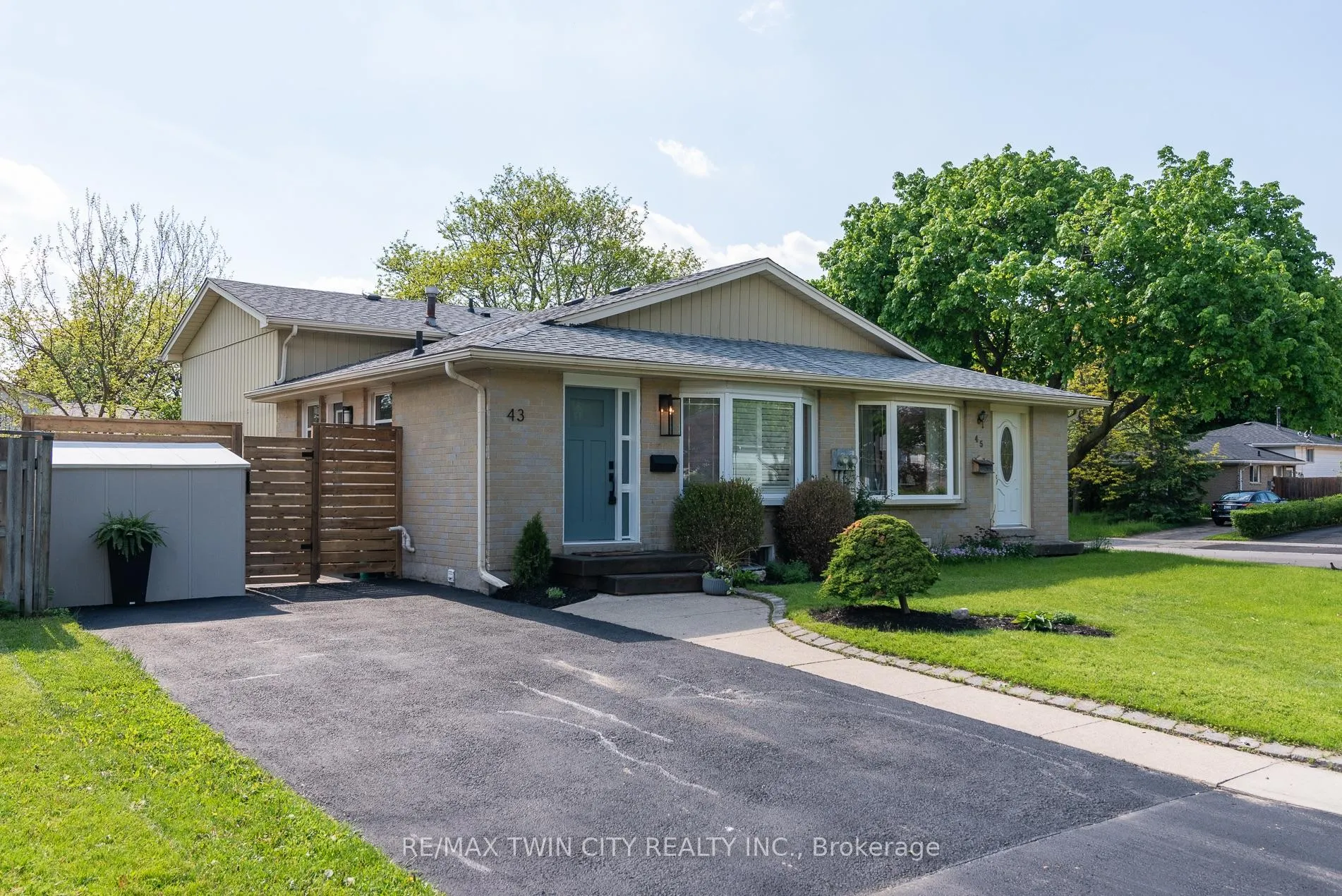 Photo 1 of 43 Inverness Street, Brantford — HOMEH