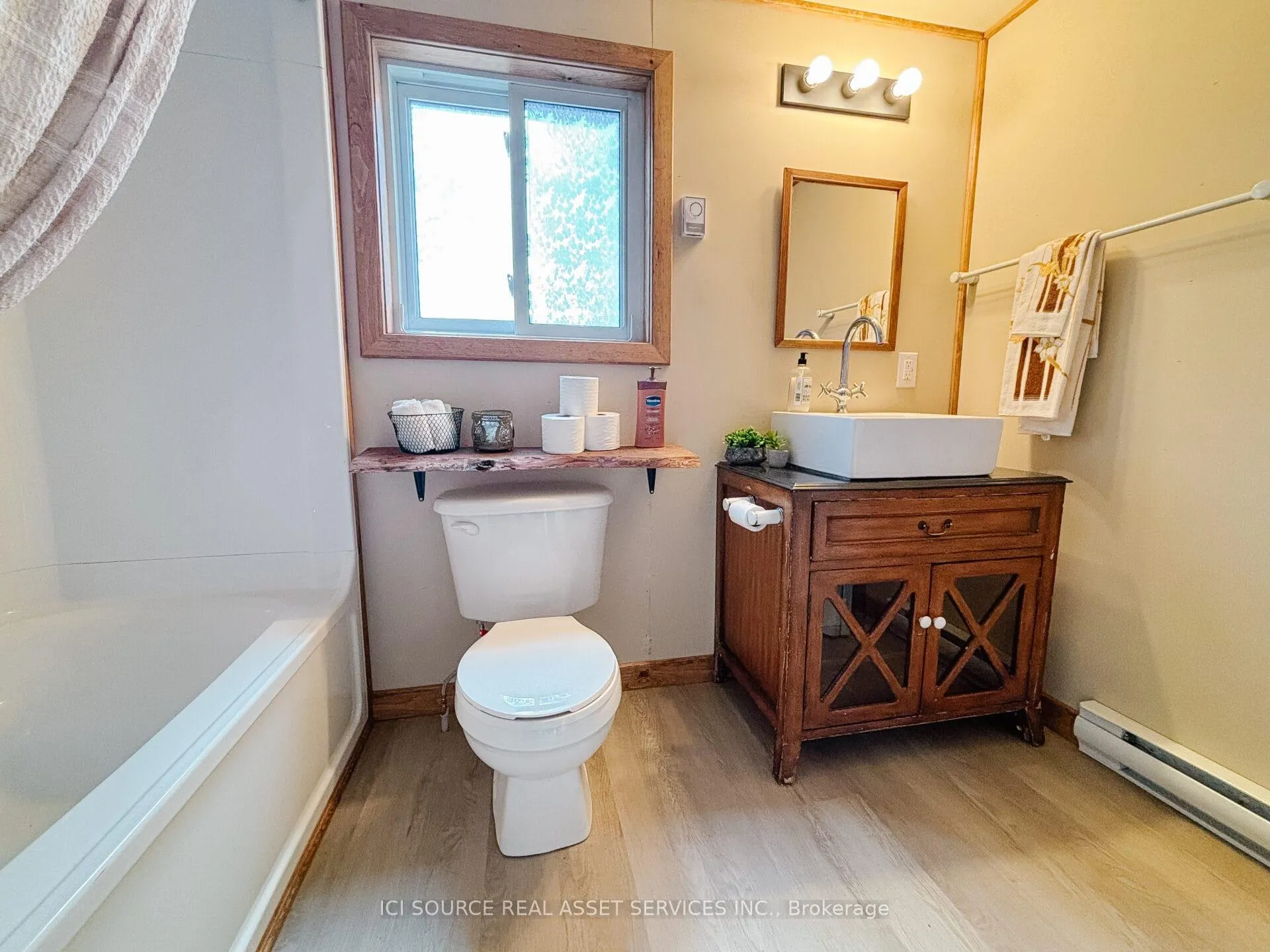 Photo 16 of 77 Odds Drive, Parry Sound Remote Area, Restoule — HOMEH