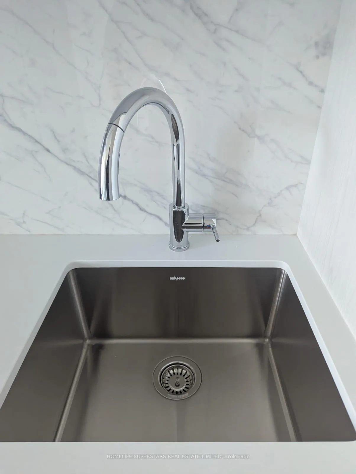 Photo 7 of Unit 708, 28 Interchange Way, Vaughan, Vaughan Corporate Centre — HOMEH