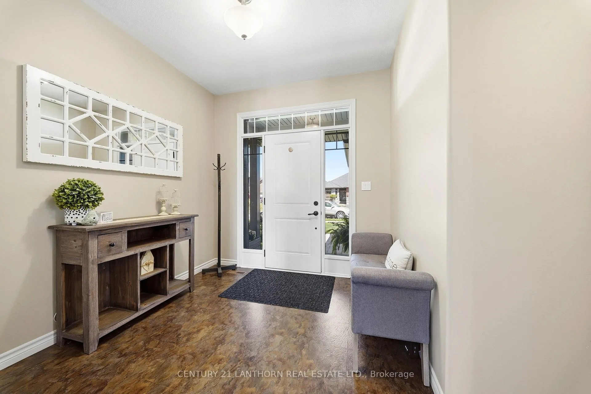 Photo 7 of 17 Cavendish Drive, Belleville, Thurlow Ward — HOMEH