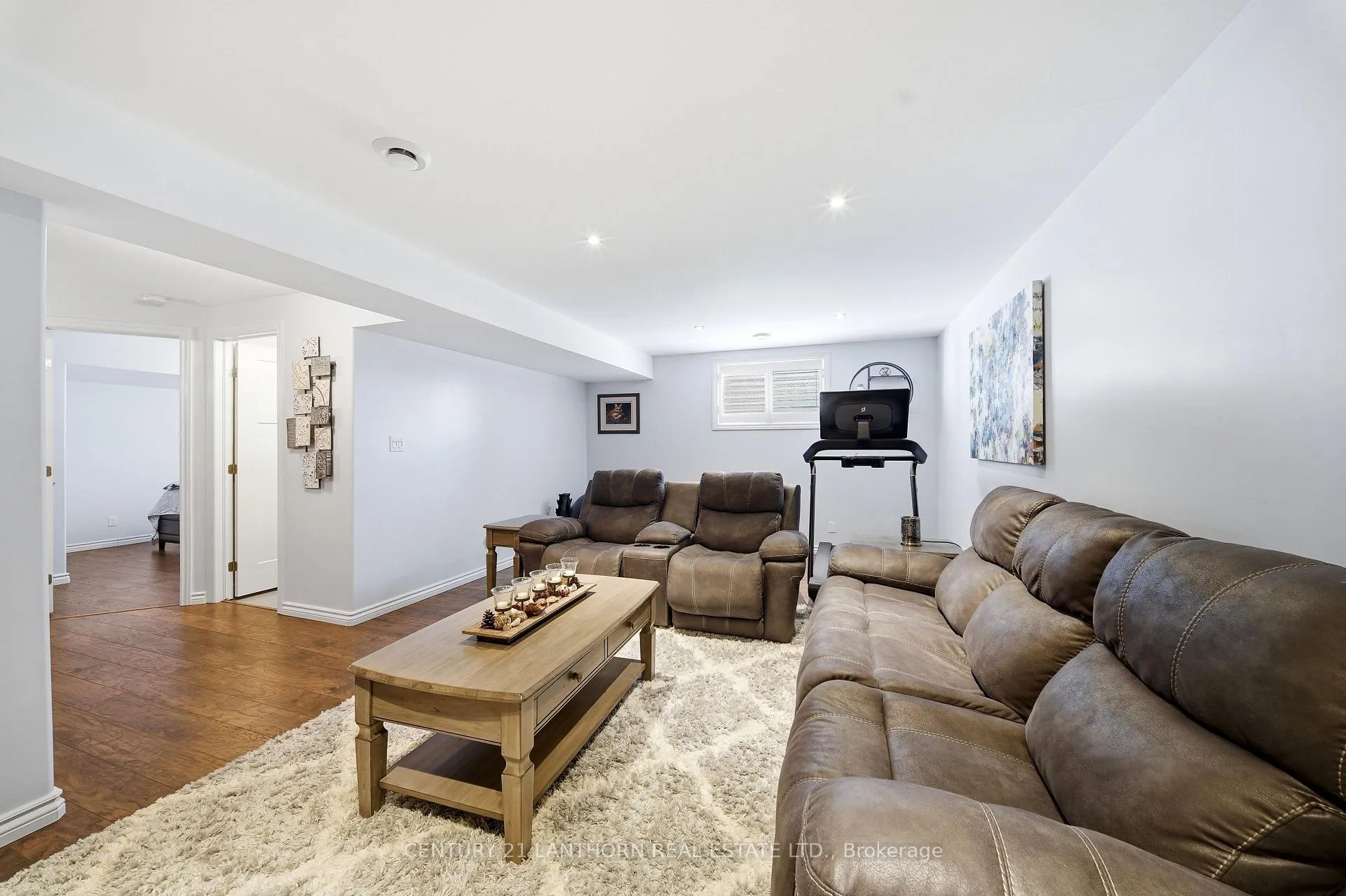 Photo 32 of 17 Cavendish Drive, Belleville, Thurlow Ward — HOMEH