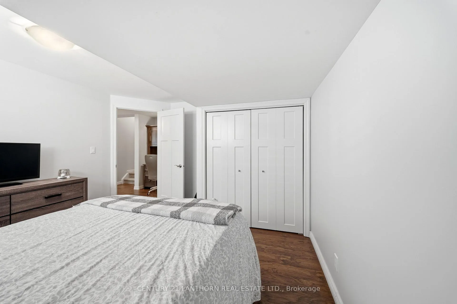 Photo 34 of 17 Cavendish Drive, Belleville, Thurlow Ward — HOMEH