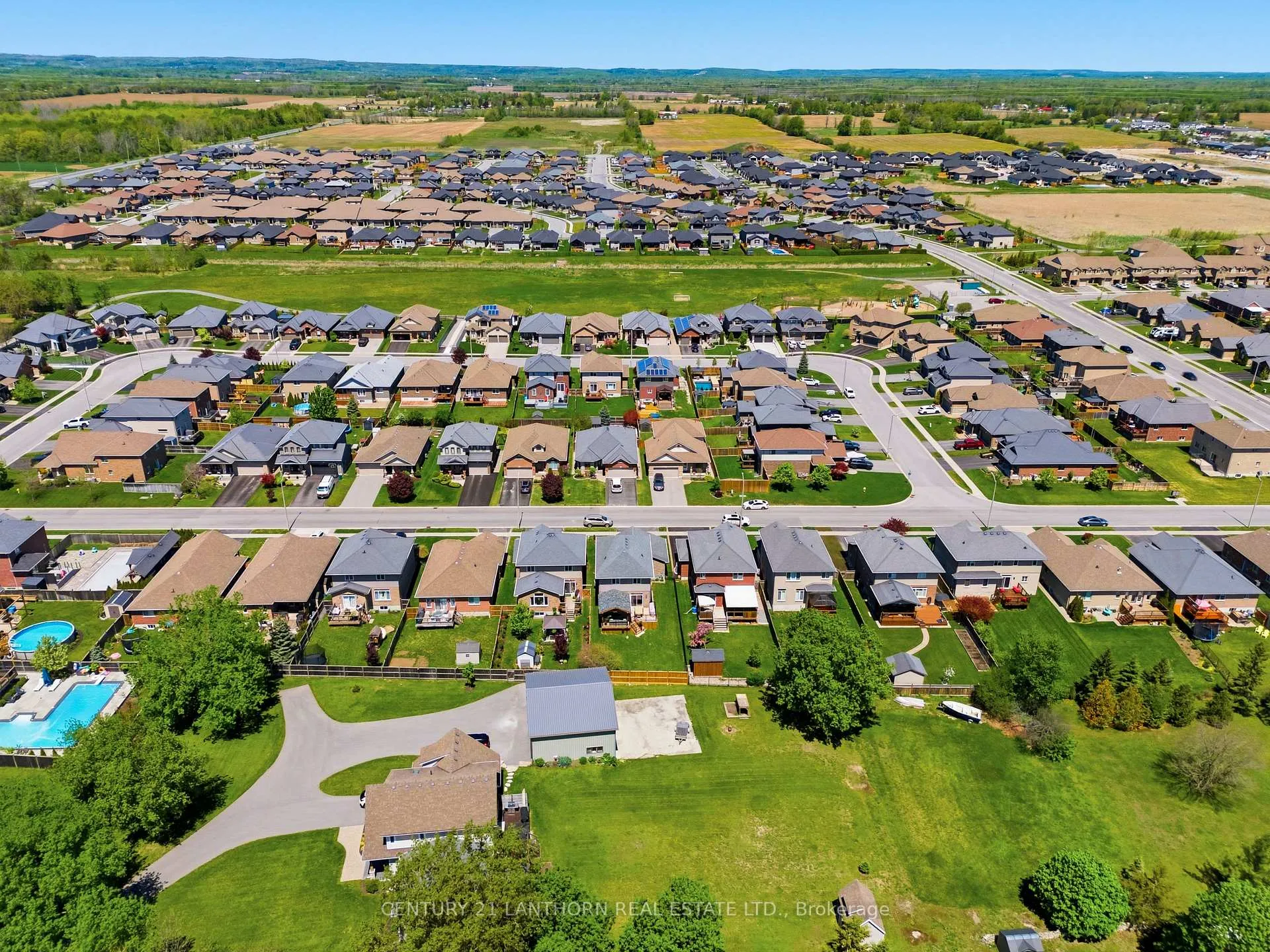 Photo 42 of 17 Cavendish Drive, Belleville, Thurlow Ward — HOMEH