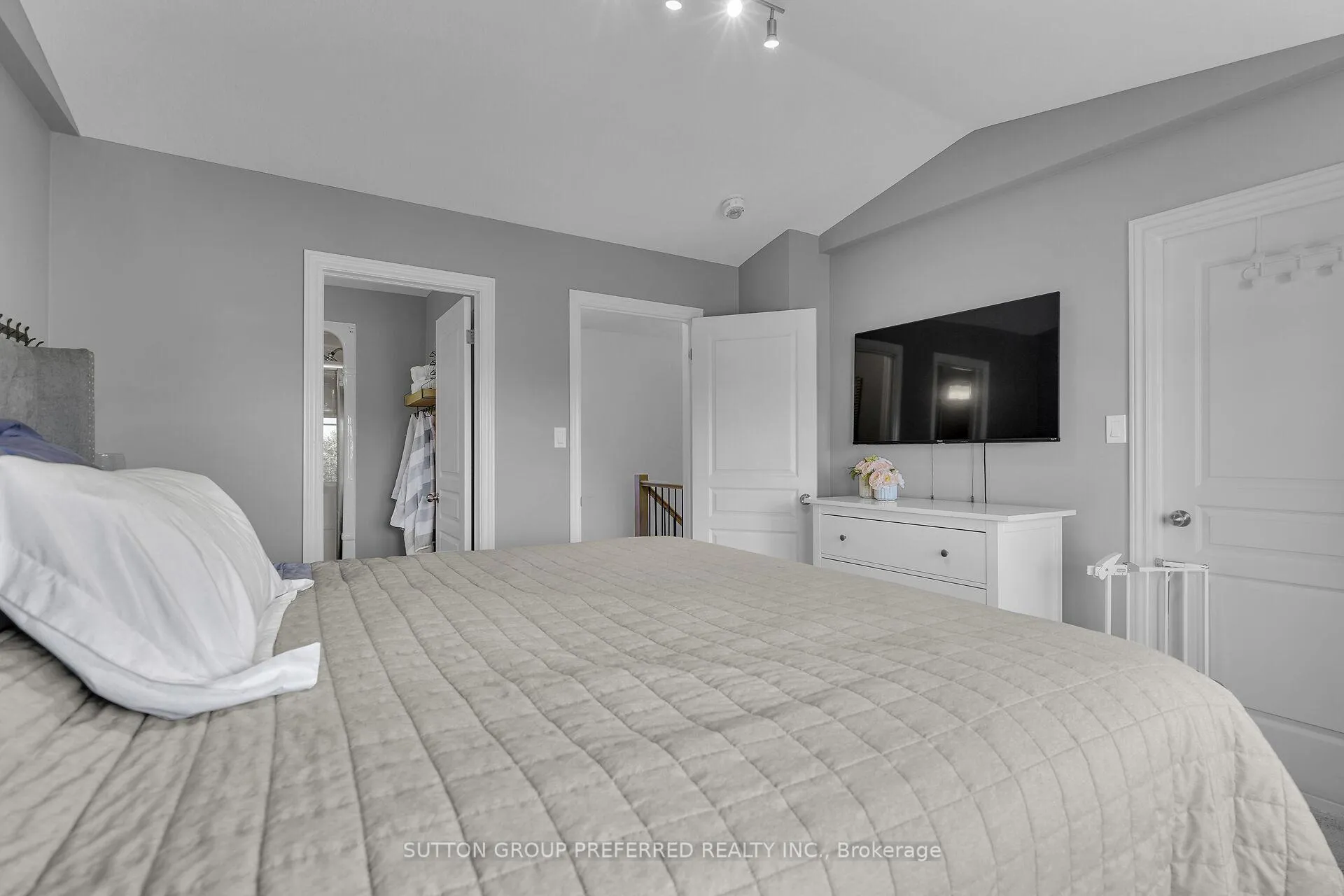 Photo 21 of Unit 23, 1924 Cedarhollow Boulevard, London, North D — HOMEH