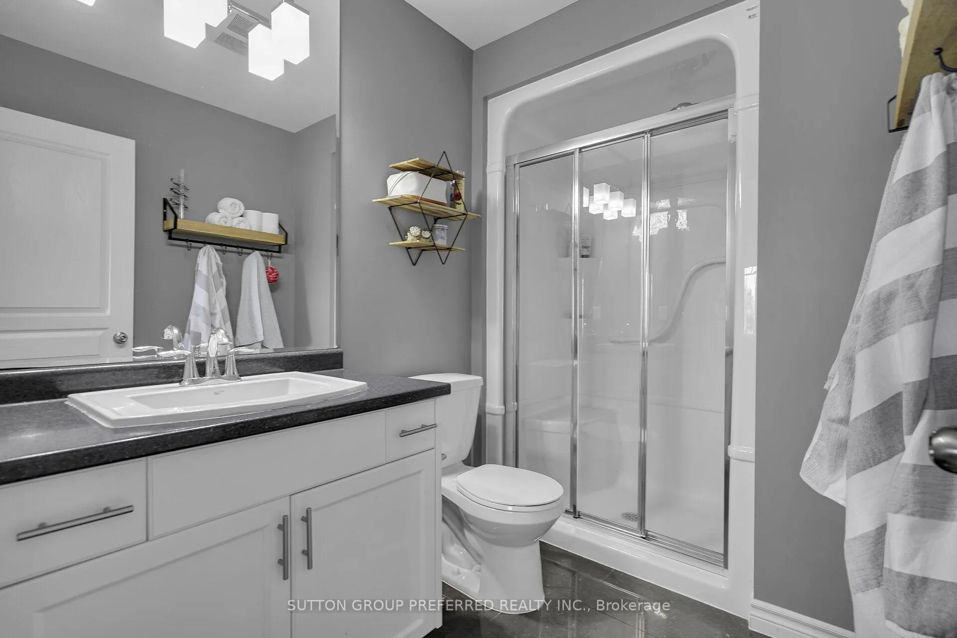 Photo 22 of Unit 23, 1924 Cedarhollow Boulevard, London, North D — HOMEH