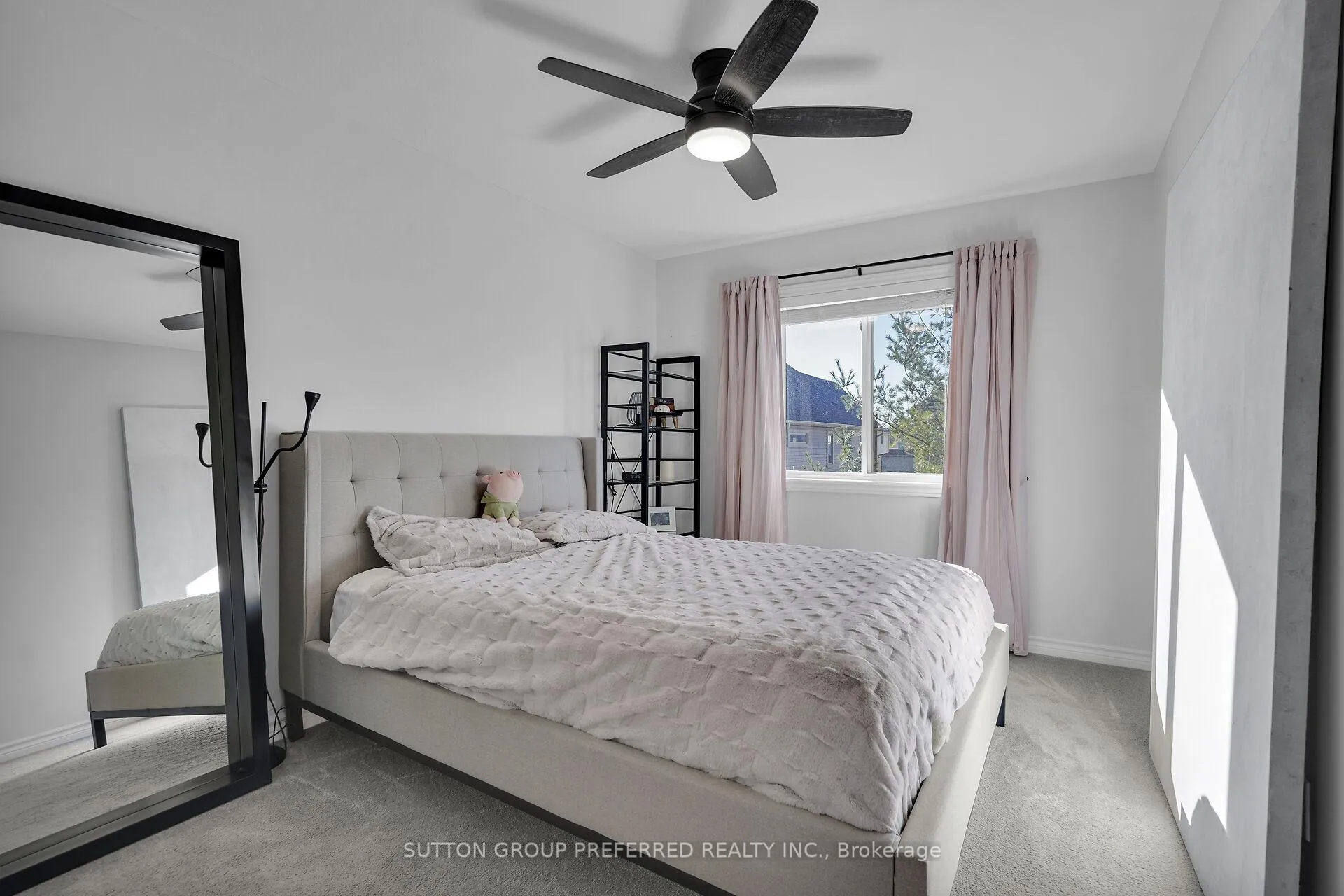 Photo 23 of Unit 23, 1924 Cedarhollow Boulevard, London, North D — HOMEH