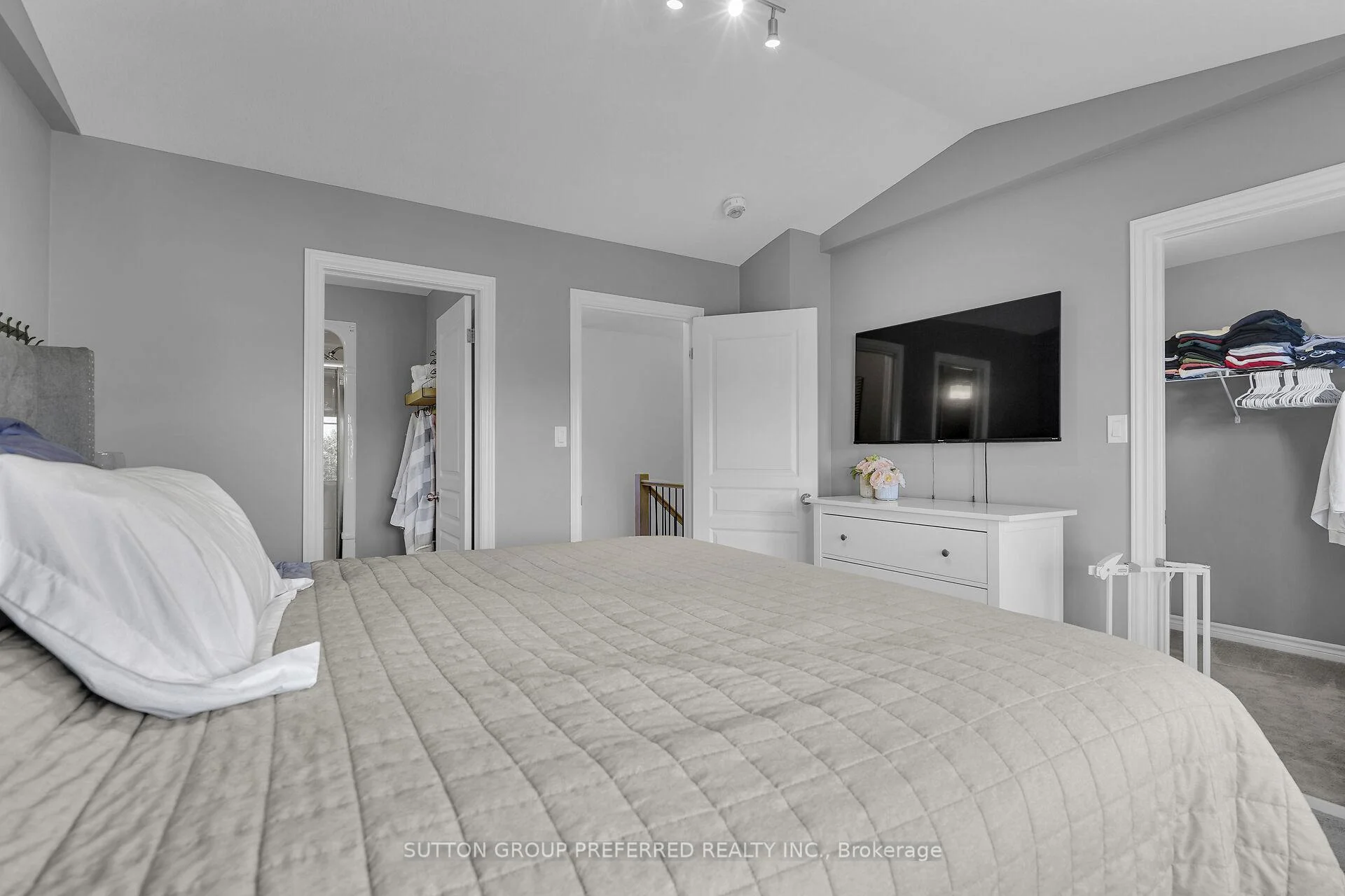 Photo 42 of Unit 23, 1924 Cedarhollow Boulevard, London, North D — HOMEH