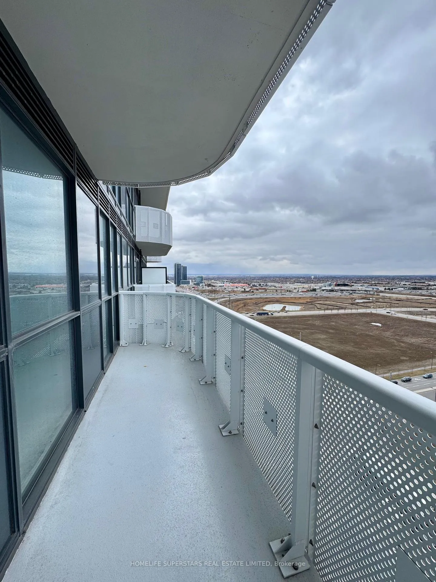 Photo 24 of Unit 1812, 225 Commerce Street, Vaughan, Vaughan Corporate Centre — HOMEH