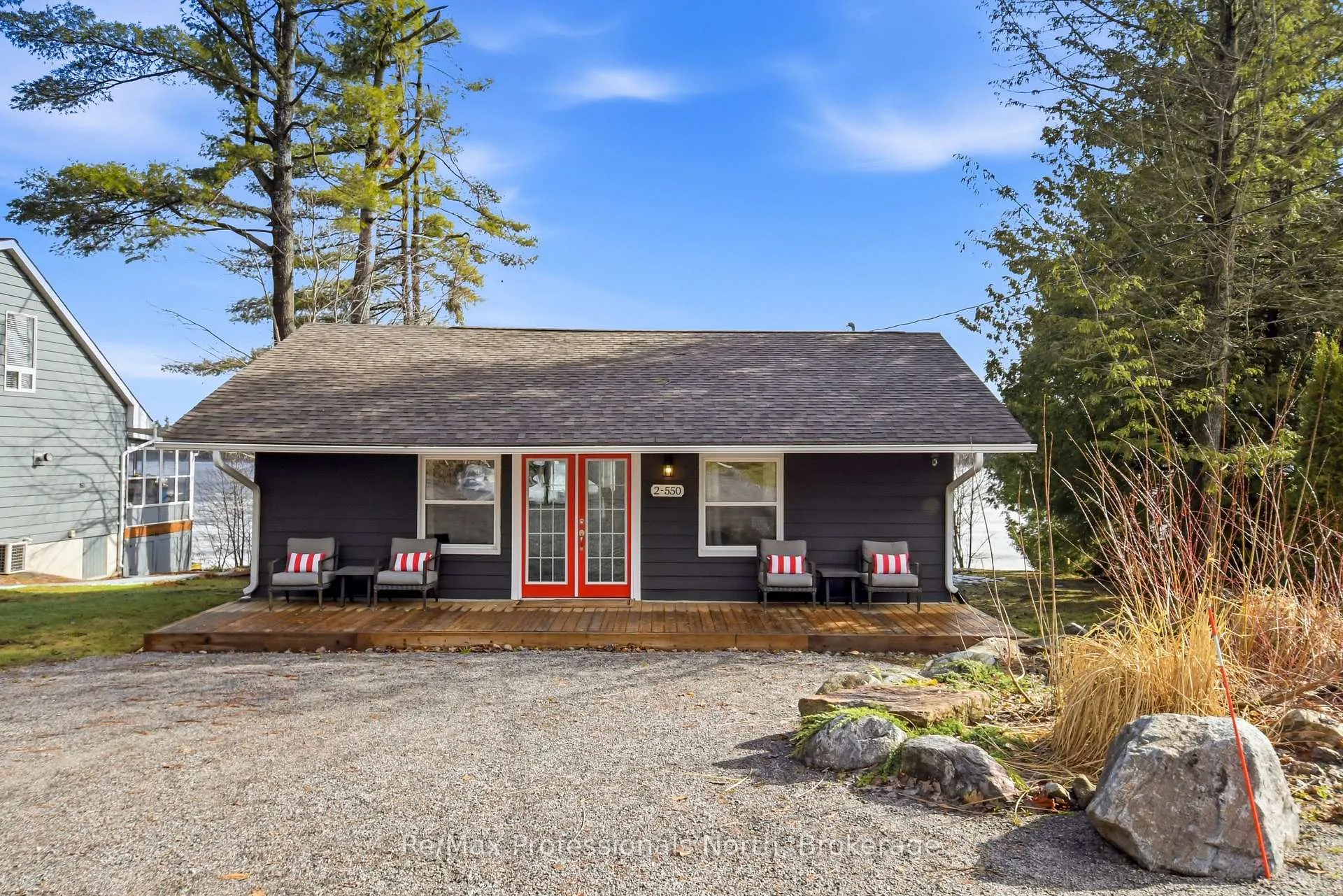 Photo 1 of Unit 2, 550 Sixth Street, Gravenhurst, Muskoka (S) — HOMEH