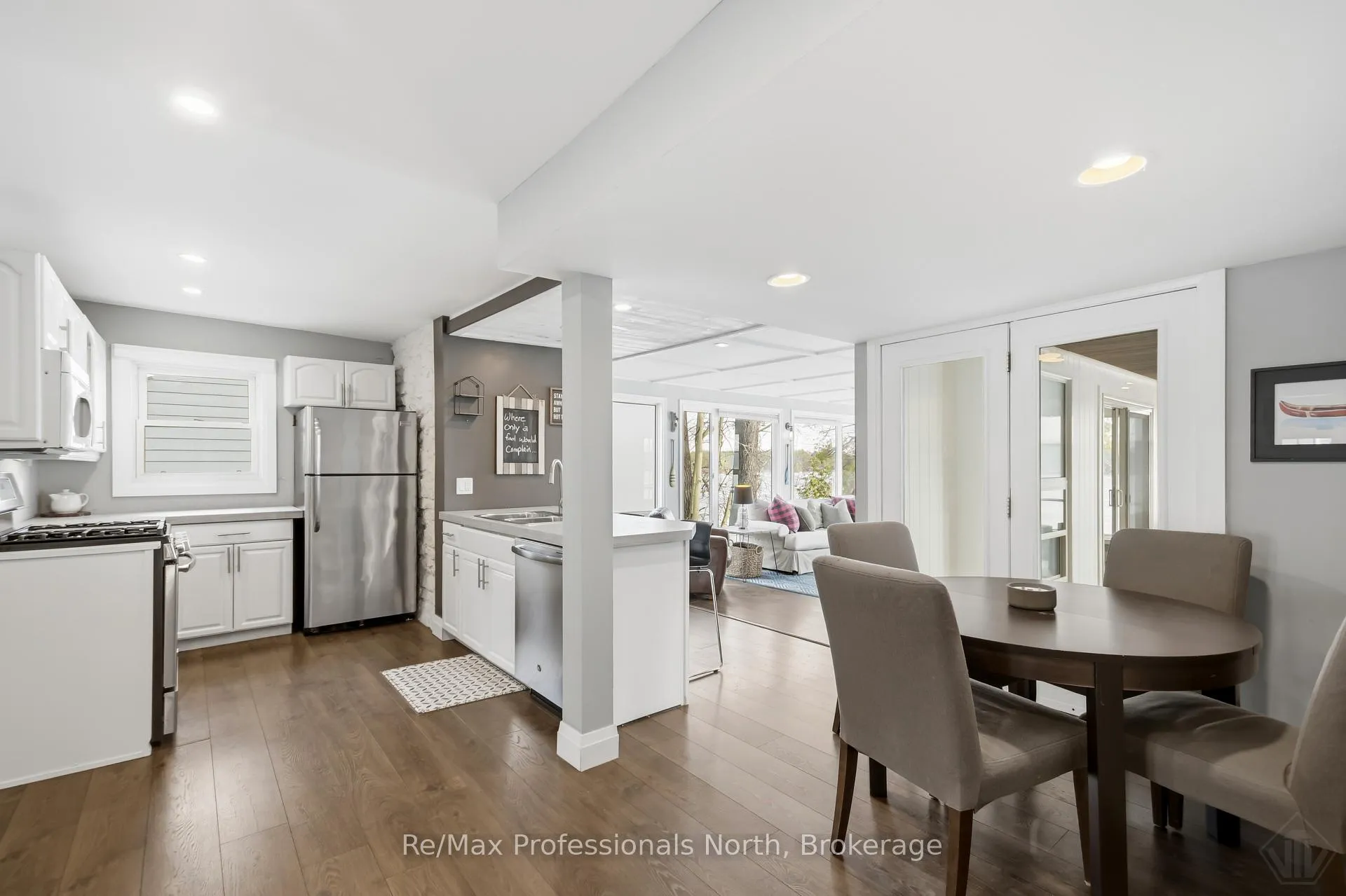 Photo 9 of Unit 2, 550 Sixth Street, Gravenhurst, Muskoka (S) — HOMEH