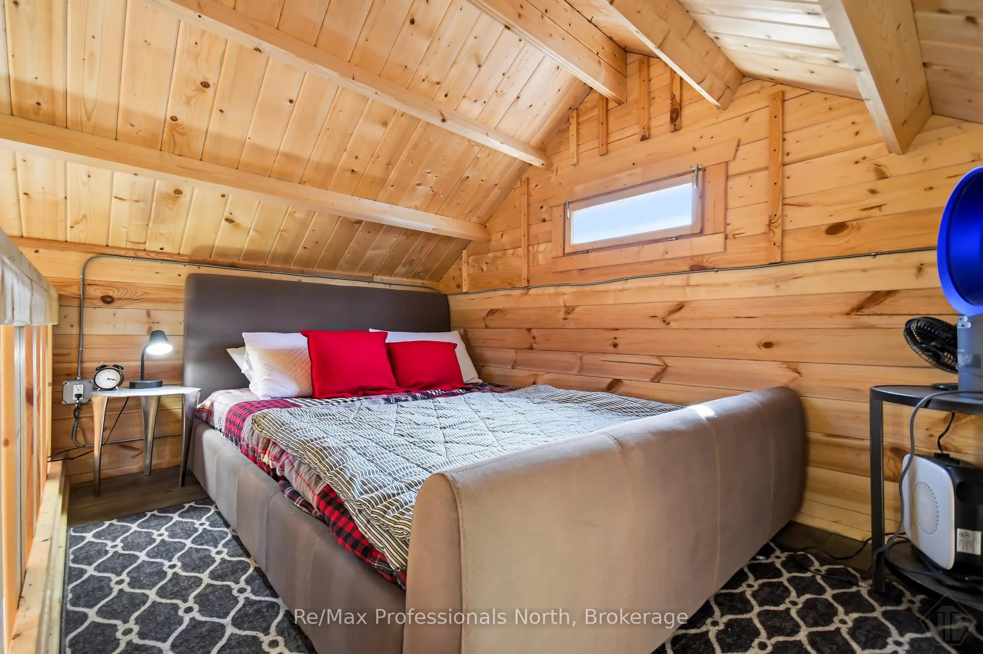 Photo 31 of Unit 2, 550 Sixth Street, Gravenhurst, Muskoka (S) — HOMEH