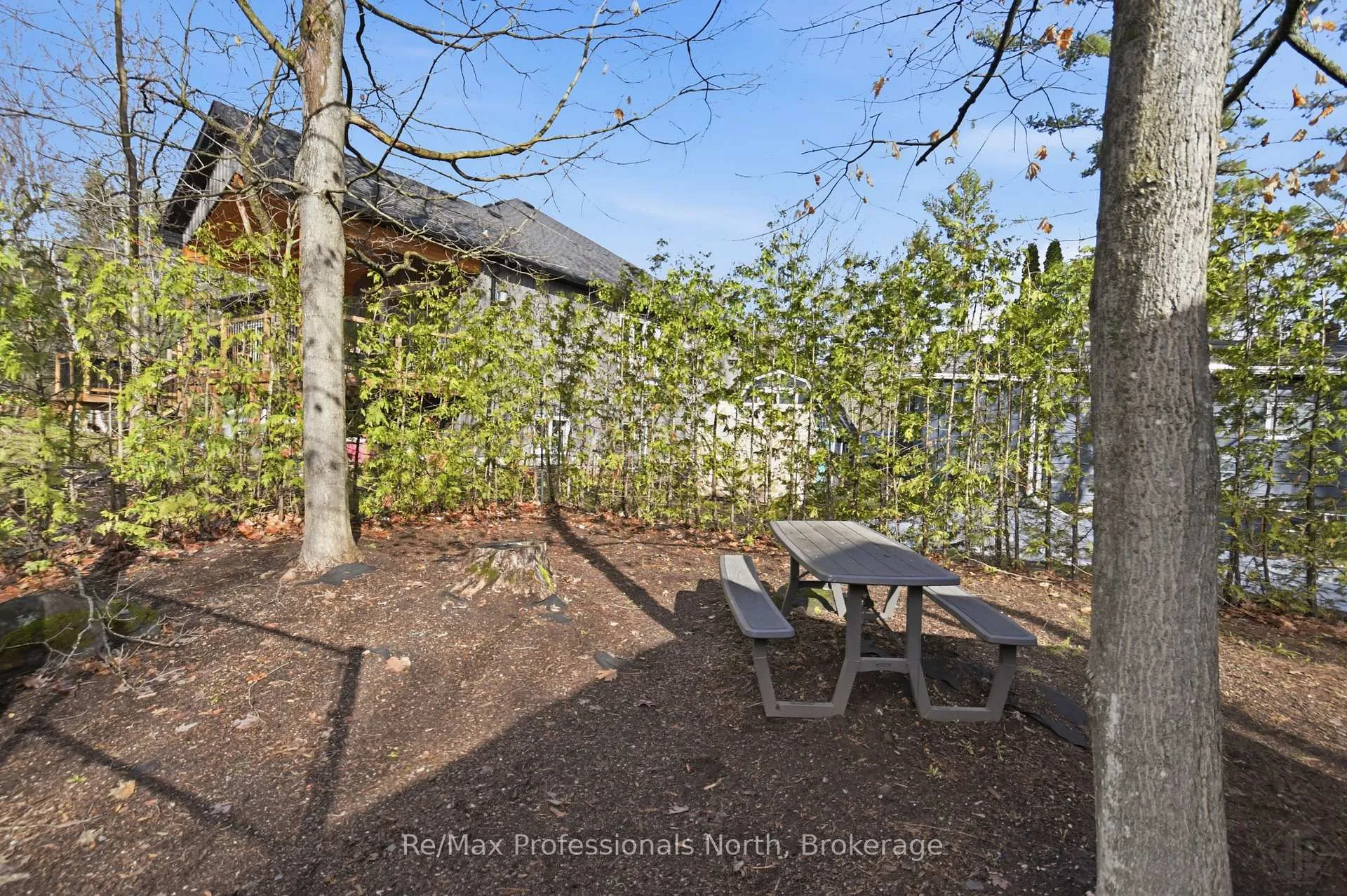 Photo 34 of Unit 2, 550 Sixth Street, Gravenhurst, Muskoka (S) — HOMEH