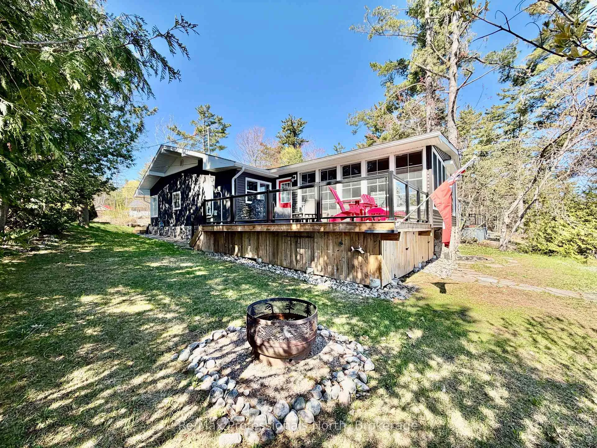 Photo 38 of Unit 2, 550 Sixth Street, Gravenhurst, Muskoka (S) — HOMEH