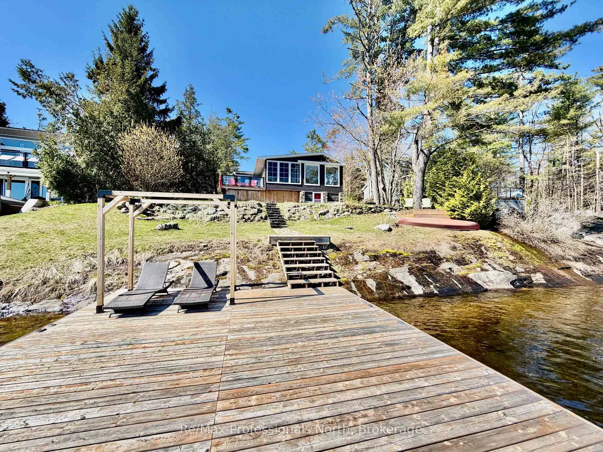 Photo 39 of Unit 2, 550 Sixth Street, Gravenhurst, Muskoka (S) — HOMEH