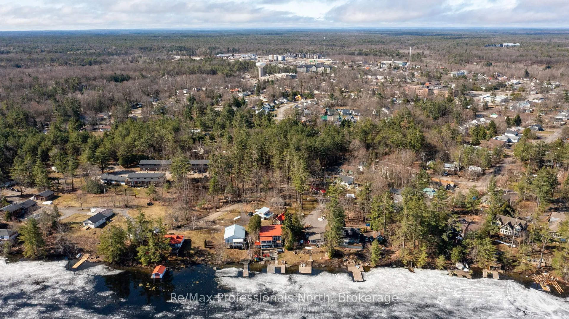 Photo 47 of Unit 2, 550 Sixth Street, Gravenhurst, Muskoka (S) — HOMEH