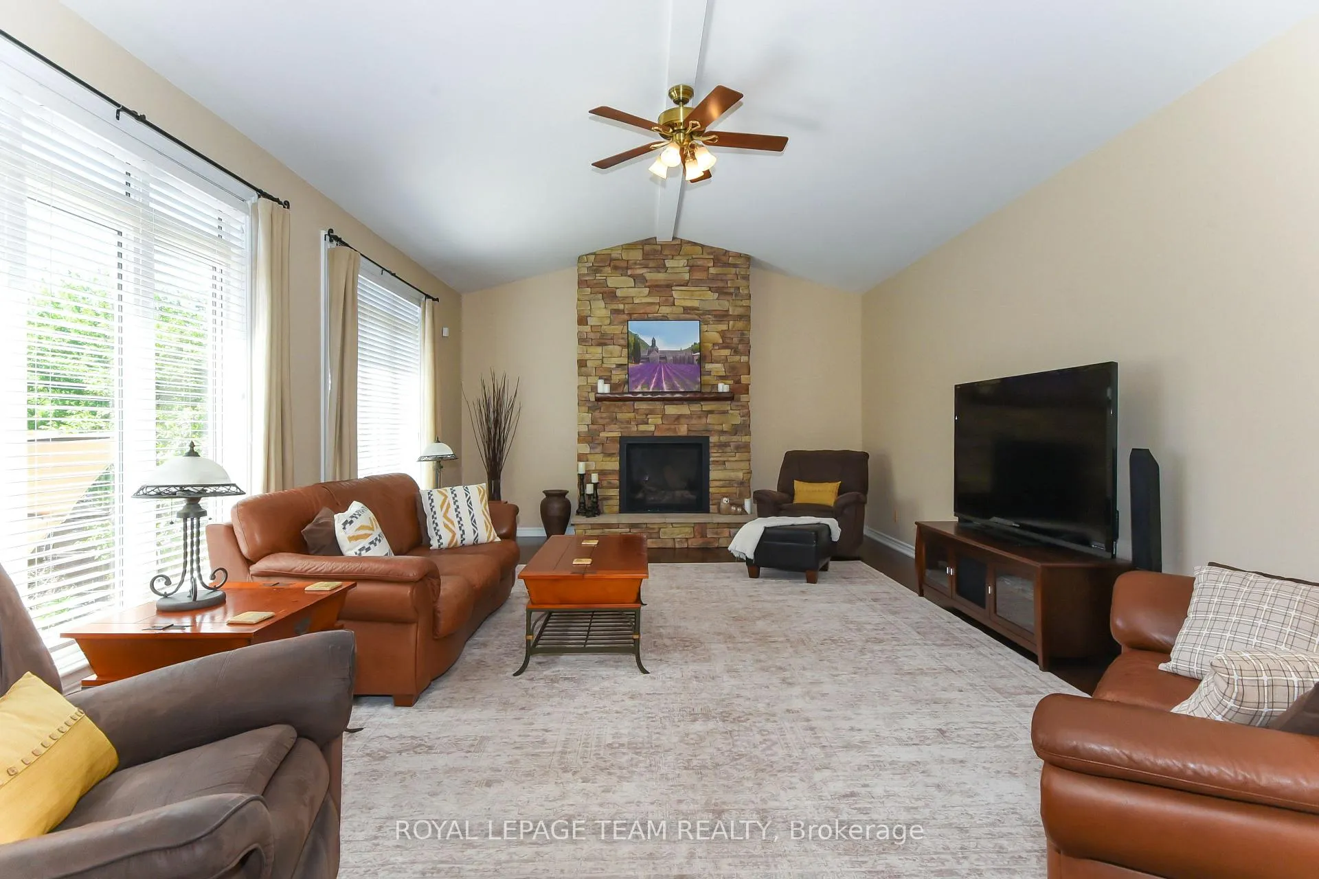 Photo 14 of 51 Shining Star Circle, Ottawa, Stittsville (South) — HOMEH