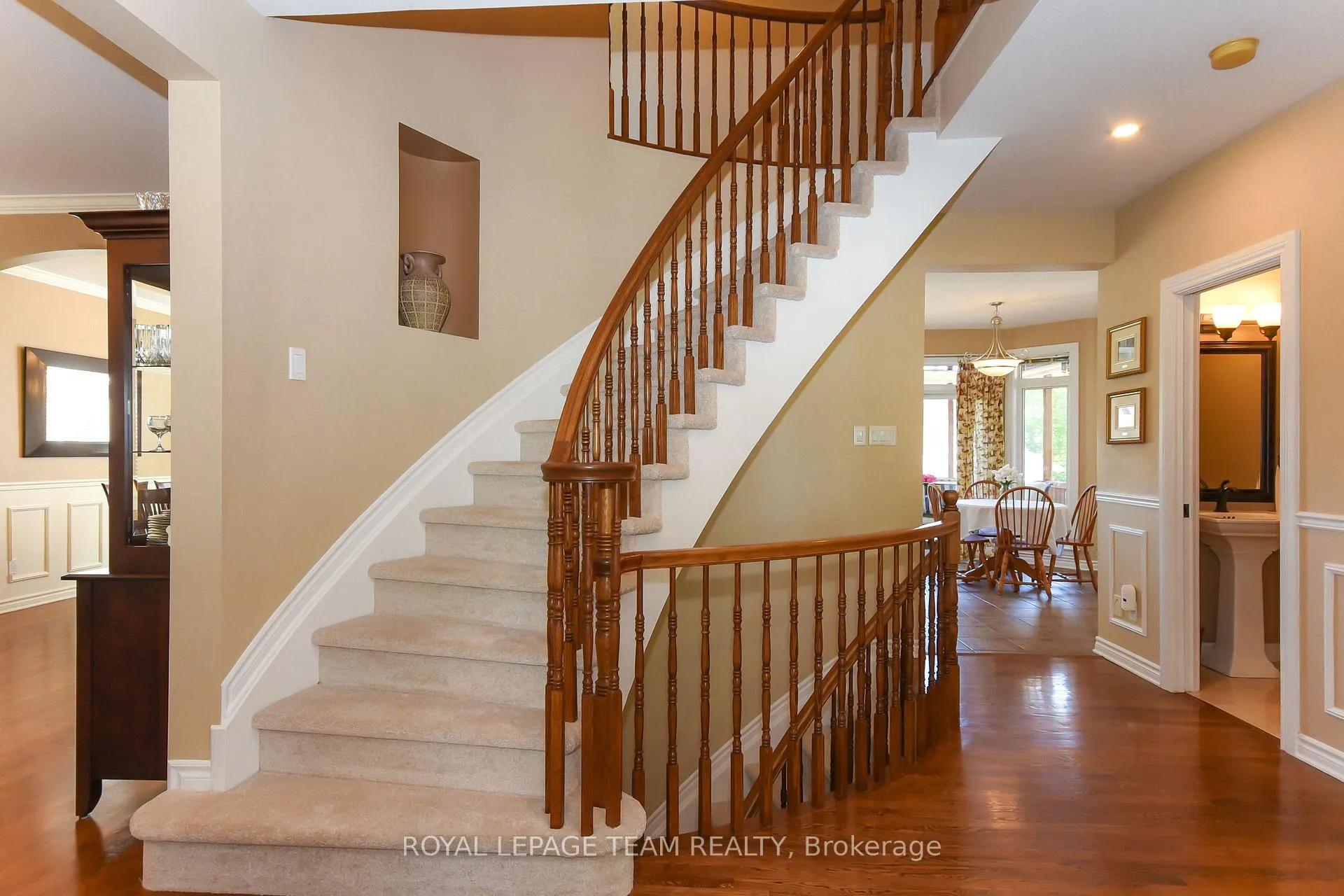 Photo 20 of 51 Shining Star Circle, Ottawa, Stittsville (South) — HOMEH