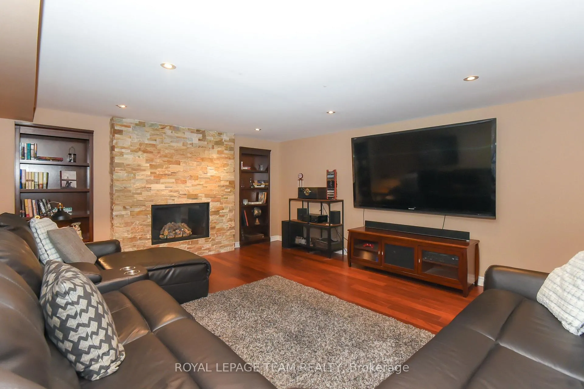 Photo 34 of 51 Shining Star Circle, Ottawa, Stittsville (South) — HOMEH