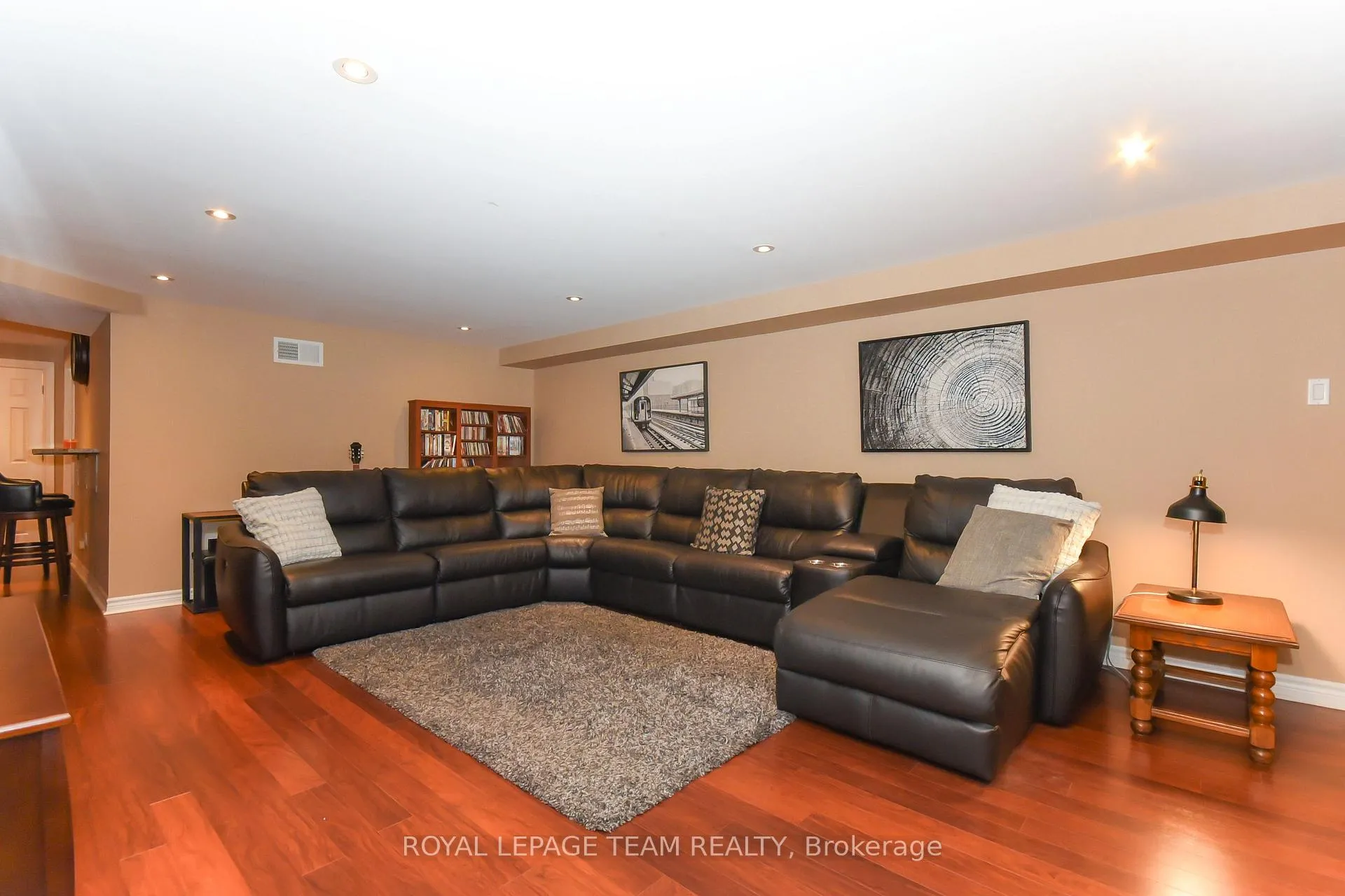 Photo 35 of 51 Shining Star Circle, Ottawa, Stittsville (South) — HOMEH