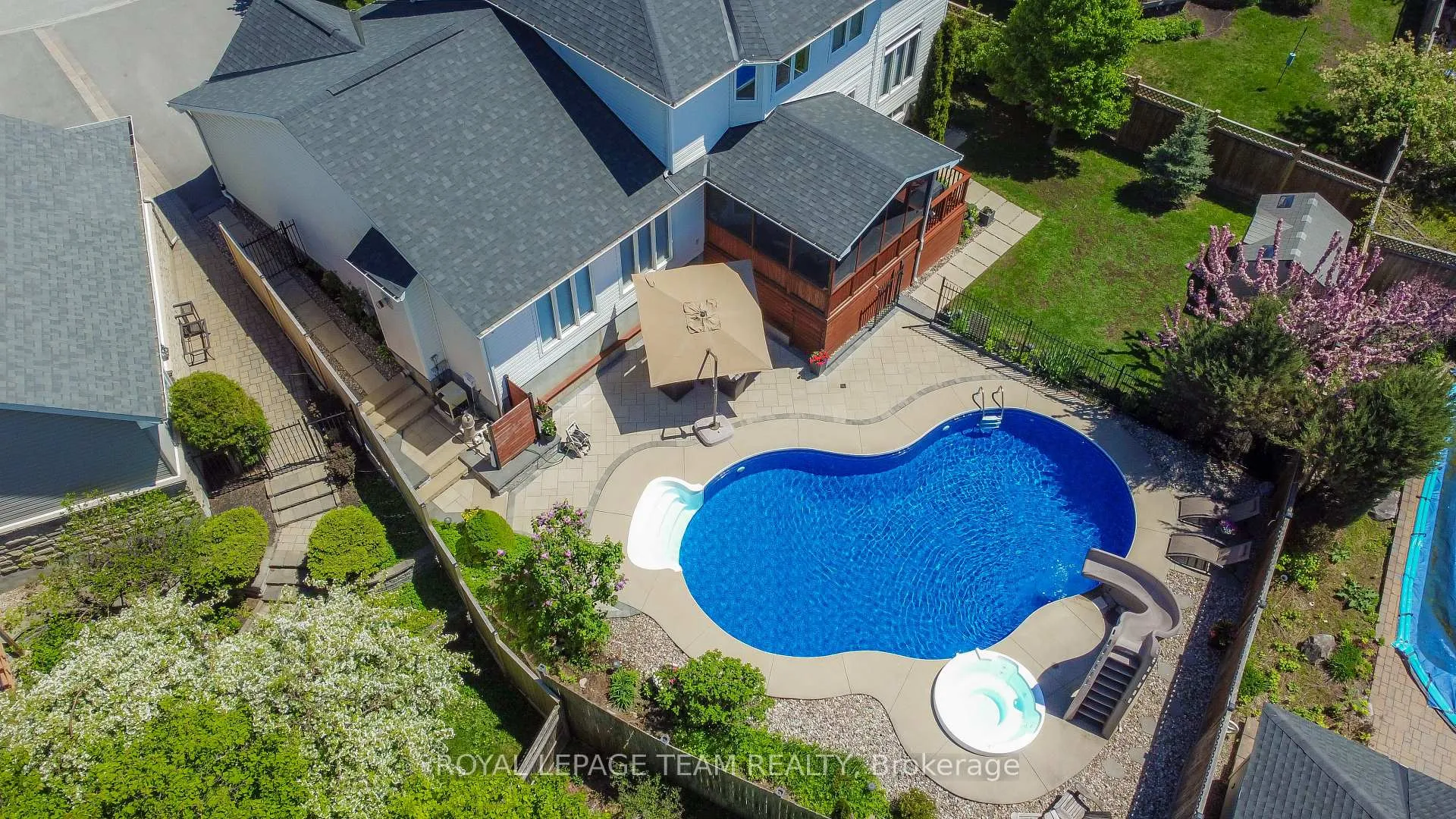Photo 41 of 51 Shining Star Circle, Ottawa, Stittsville (South) — HOMEH