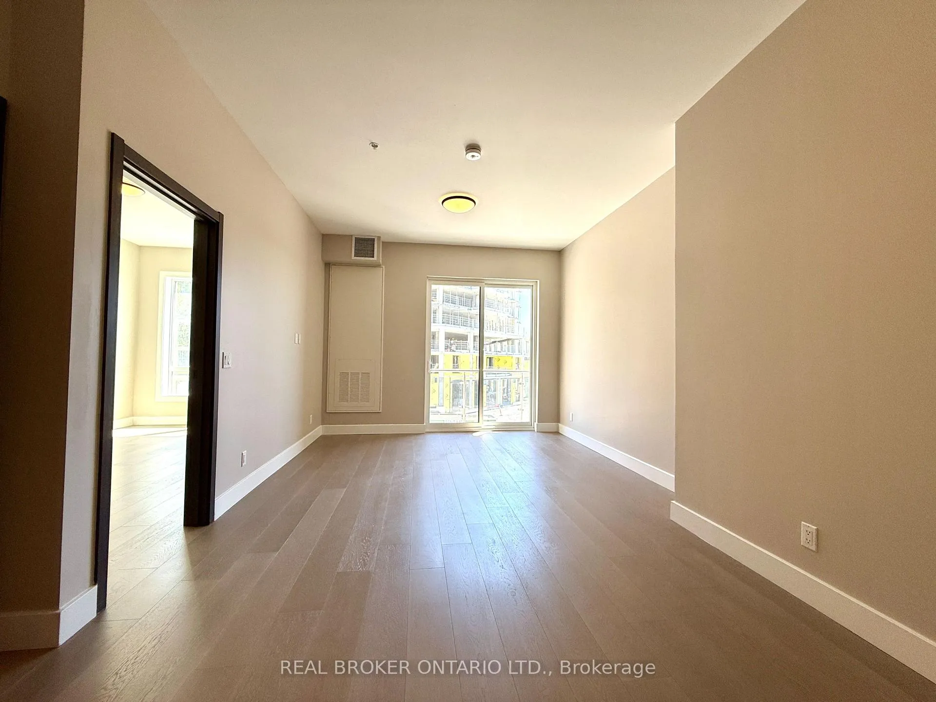 Photo 15 of 180 Kanata Avenue, Ottawa, Kanata - Kanata Lakes/Heritage Hills — HOMEH