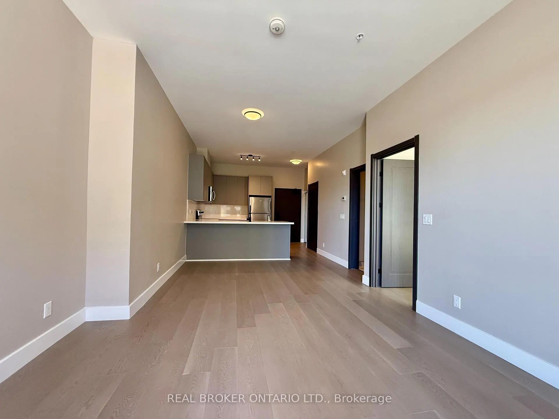 Photo 18 of 180 Kanata Avenue, Ottawa, Kanata - Kanata Lakes/Heritage Hills — HOMEH