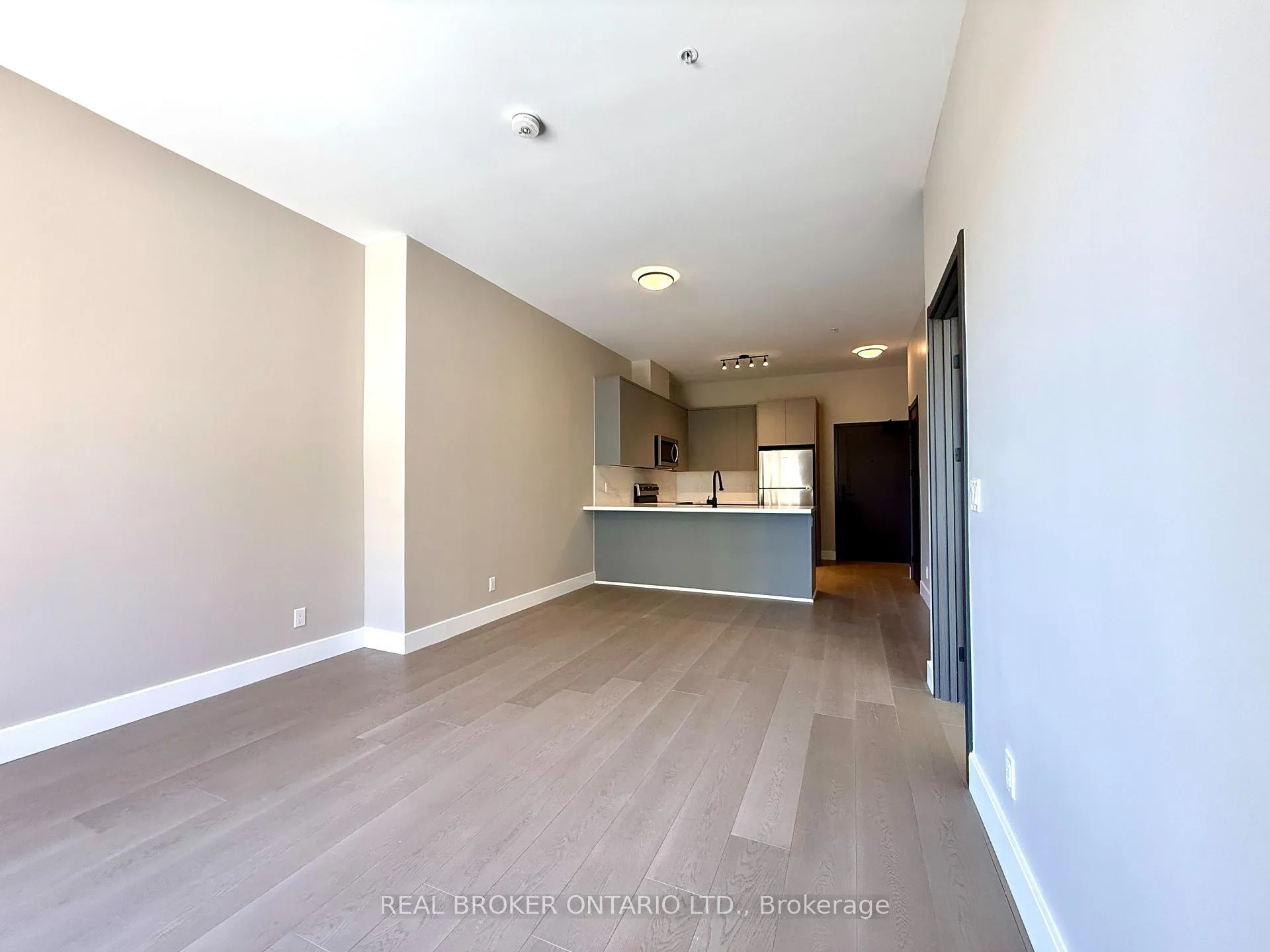 Photo 19 of 180 Kanata Avenue, Ottawa, Kanata - Kanata Lakes/Heritage Hills — HOMEH