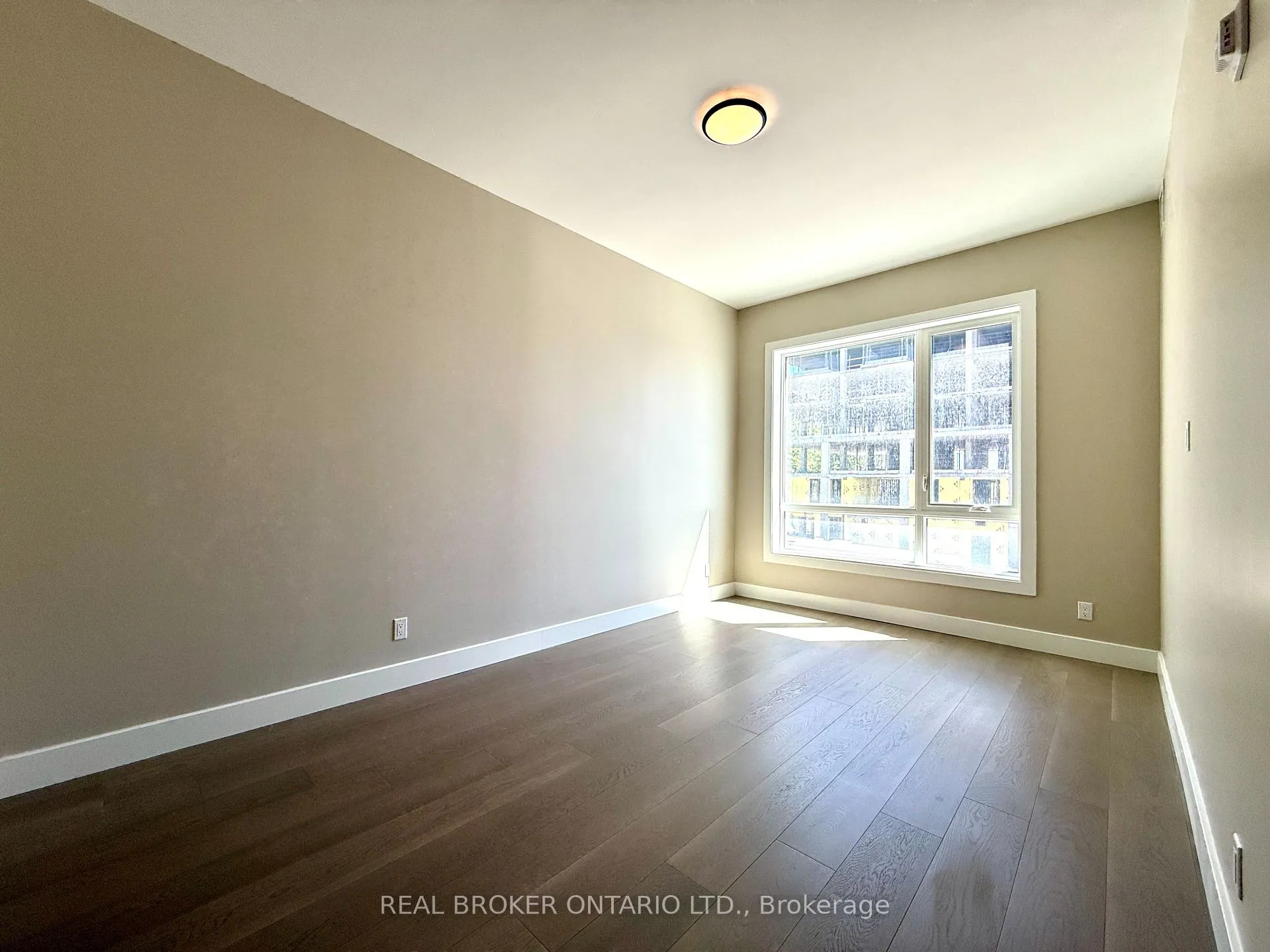 Photo 20 of 180 Kanata Avenue, Ottawa, Kanata - Kanata Lakes/Heritage Hills — HOMEH