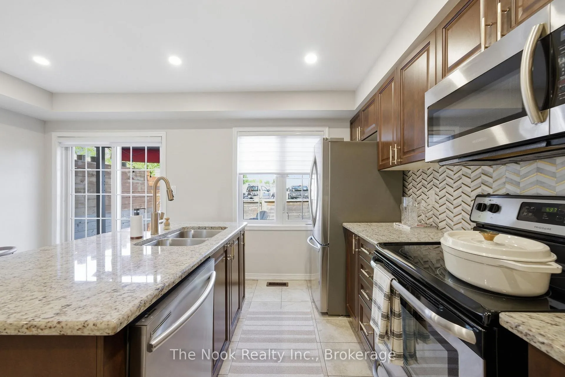 Photo 18 of 75 Magpie Way, Whitby, Blue Grass Meadows — HOMEH