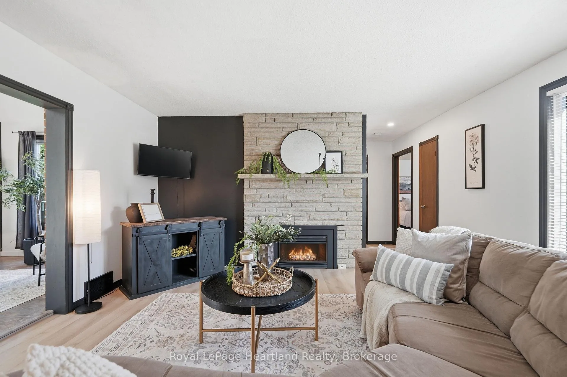 Photo 10 of 6 Alexander Street, Huron East, Seaforth — HOMEH
