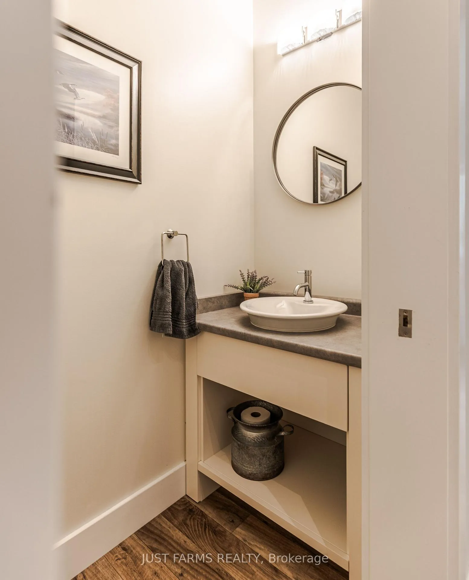 Photo 19 of 24204 Crow Road, Chatham-Kent, Paincourt — HOMEH
