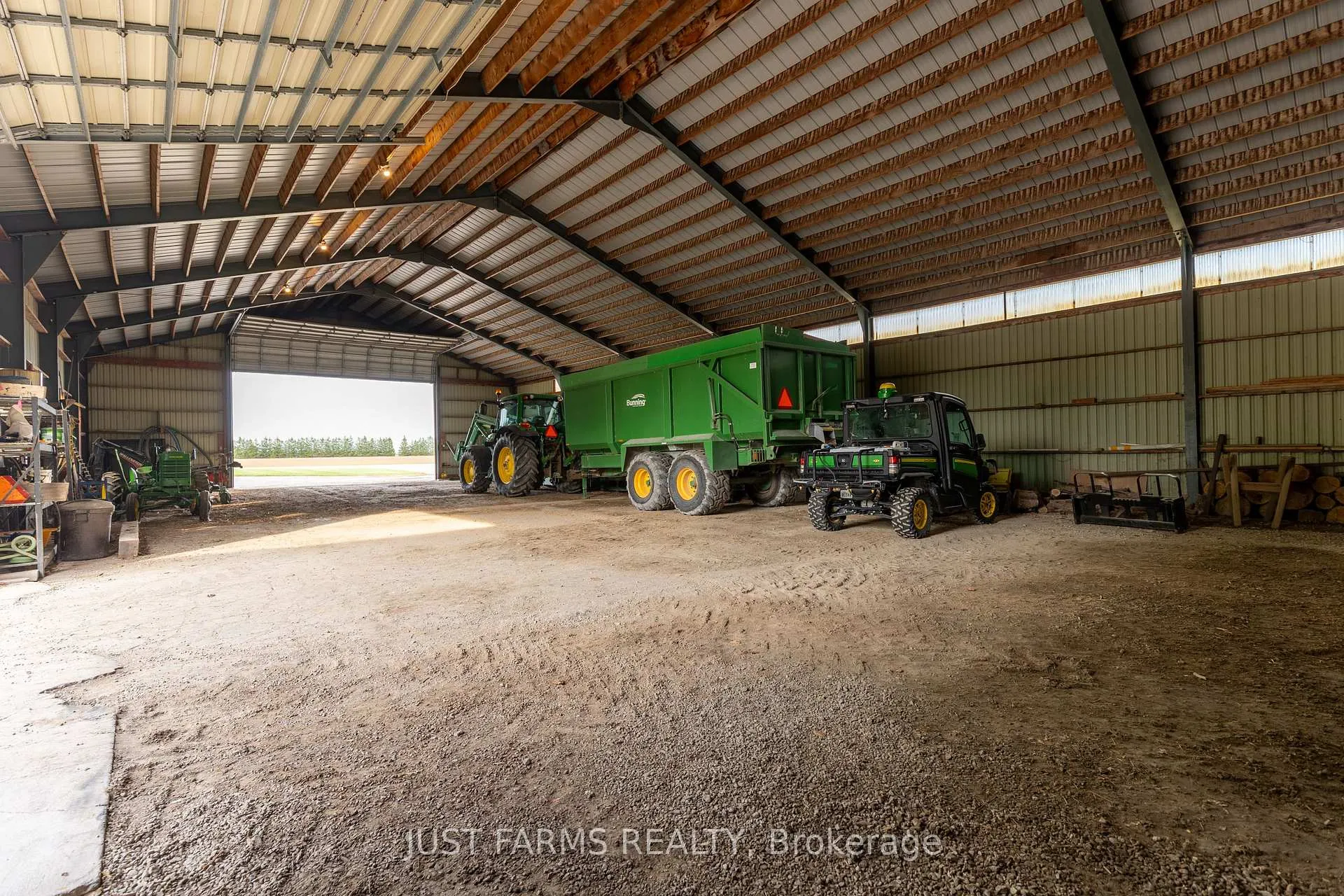 Photo 29 of 24204 Crow Road, Chatham-Kent, Paincourt — HOMEH