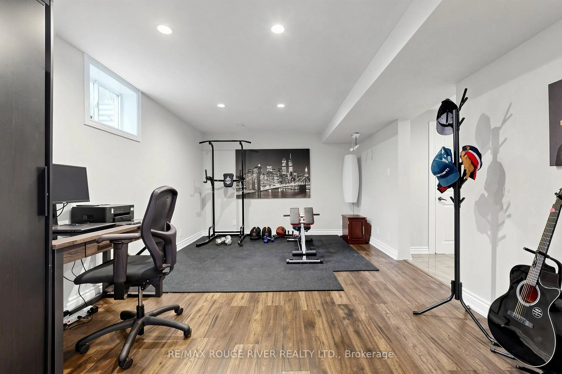 Photo 18 of 21 Ramblewood Drive, Scarborough, Centennial Scarborough — HOMEH