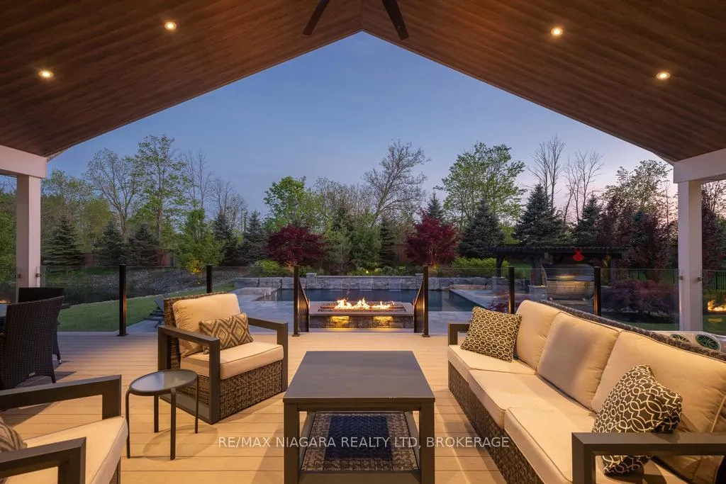 Photo 7 of 696 Foss Road, Pelham, Fenwick — HOMEH