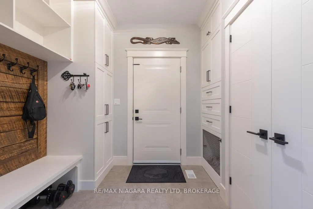 Photo 42 of 696 Foss Road, Pelham, Fenwick — HOMEH