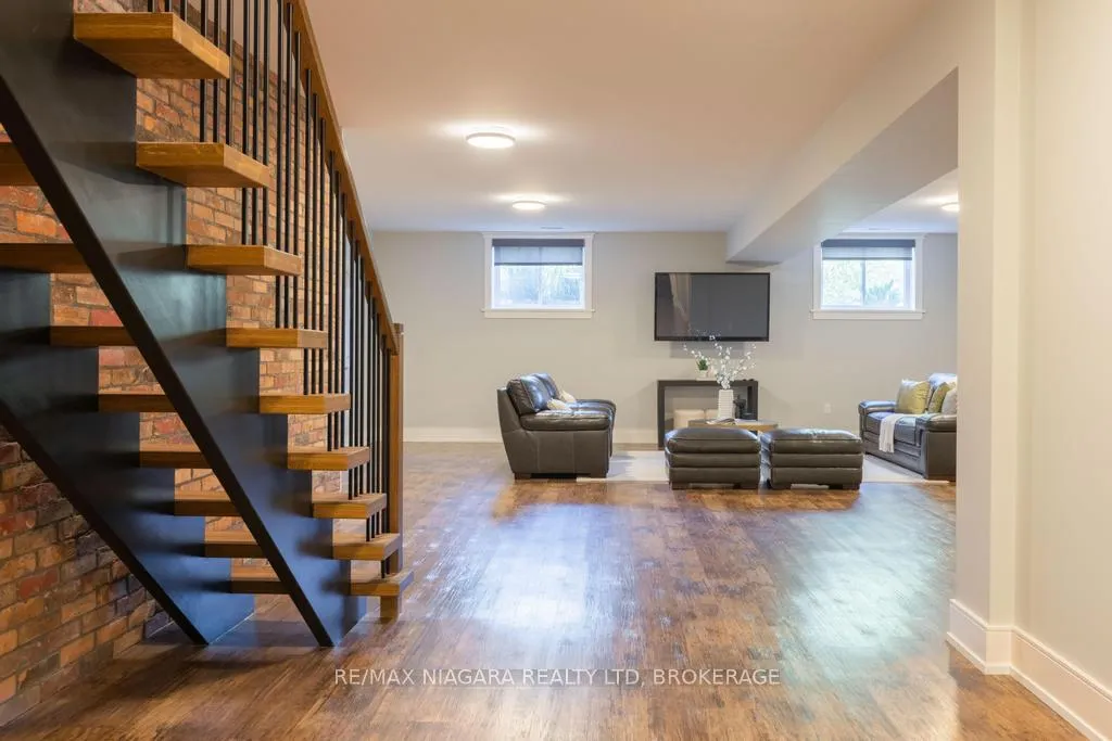 Photo 43 of 696 Foss Road, Pelham, Fenwick — HOMEH