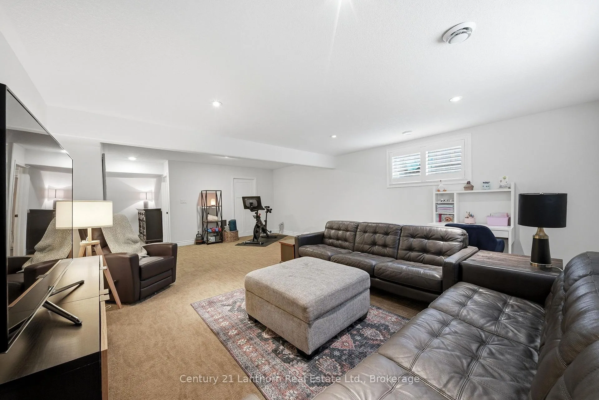 Photo 34 of 63 Scenic Drive, Belleville, Thurlow Ward — HOMEH