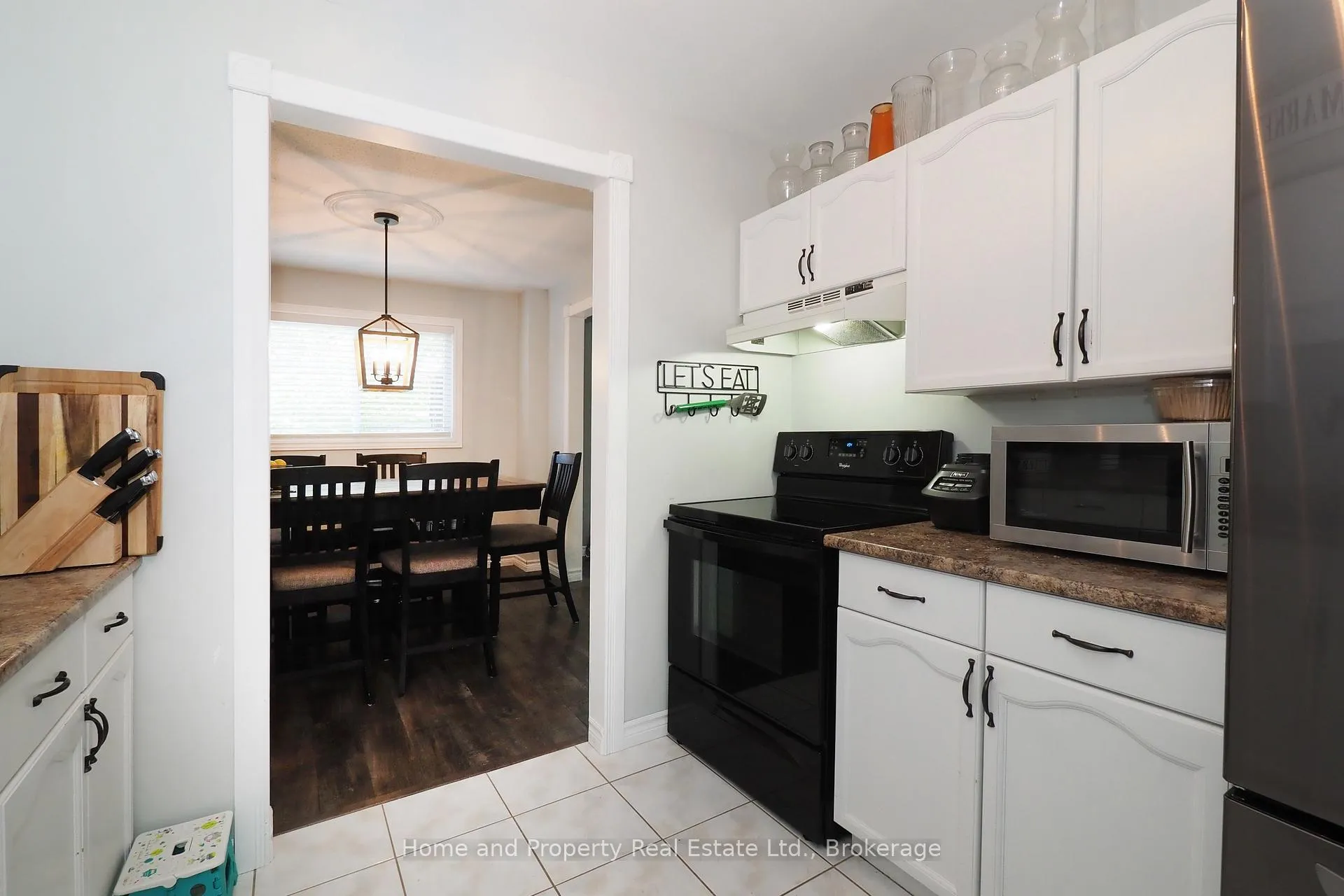 Photo 16 of 15 Dales Drive, Mapleton, Rural Mapleton — HOMEH