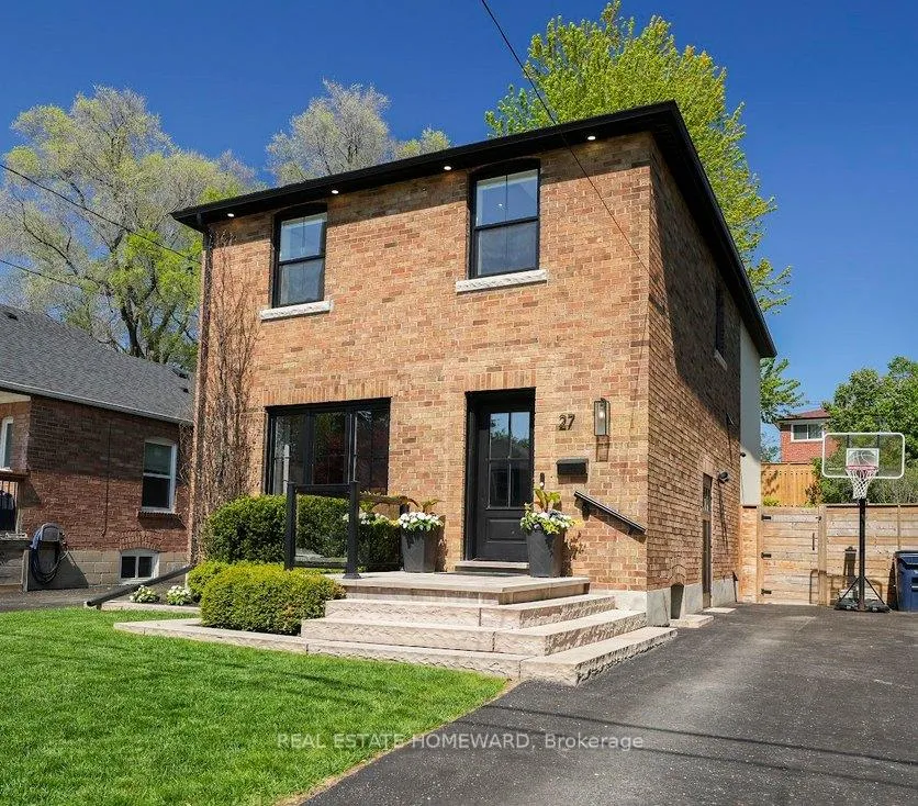 Photo 2 of 27 Avalon Boulevard, Scarborough, Birchcliffe-Cliffside — HOMEH