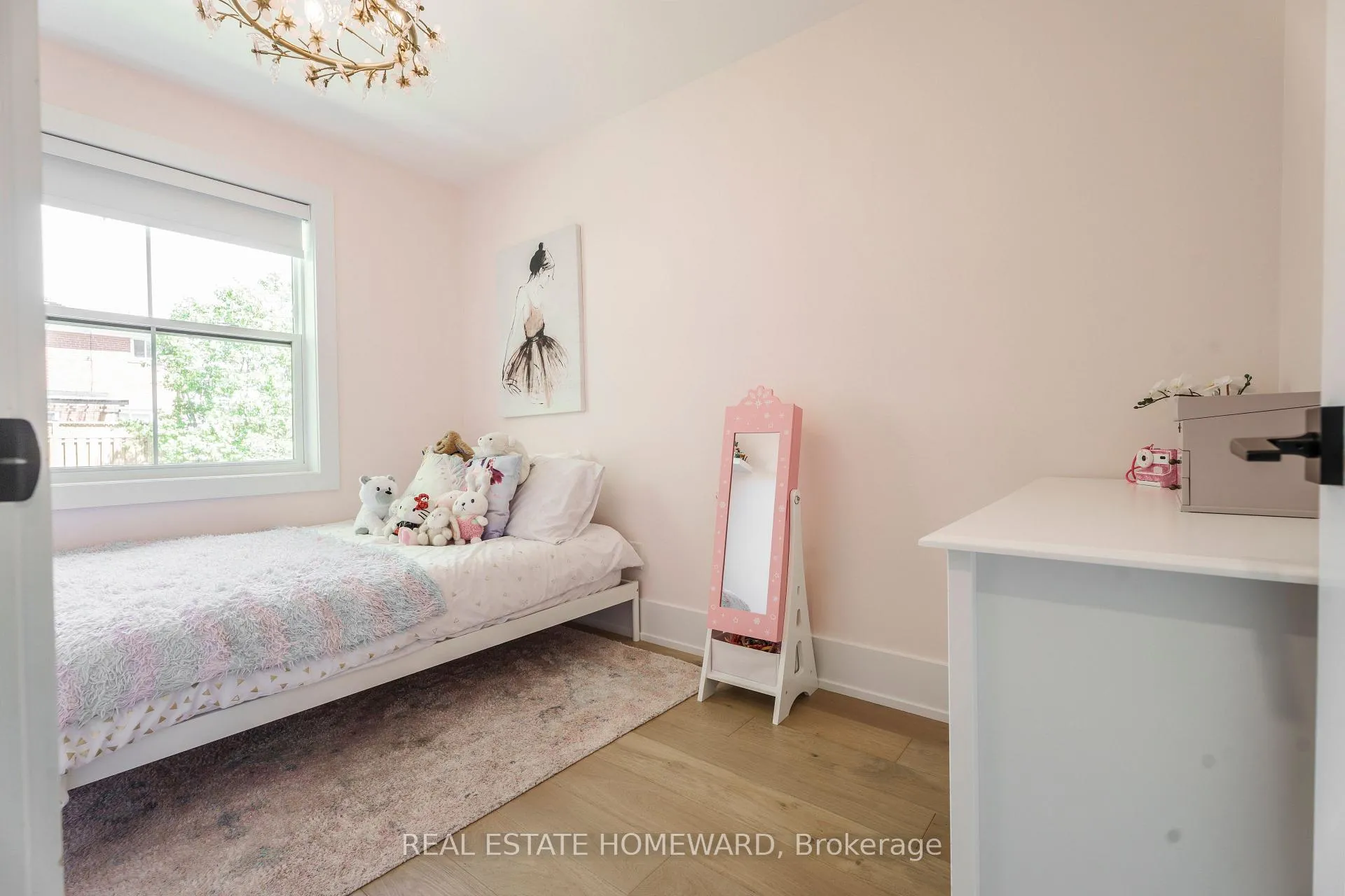 Photo 25 of 27 Avalon Boulevard, Scarborough, Birchcliffe-Cliffside — HOMEH
