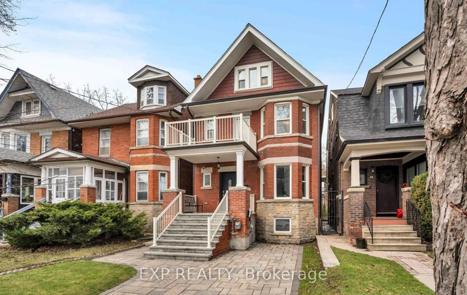 Front of 8 Springhurst Avenue