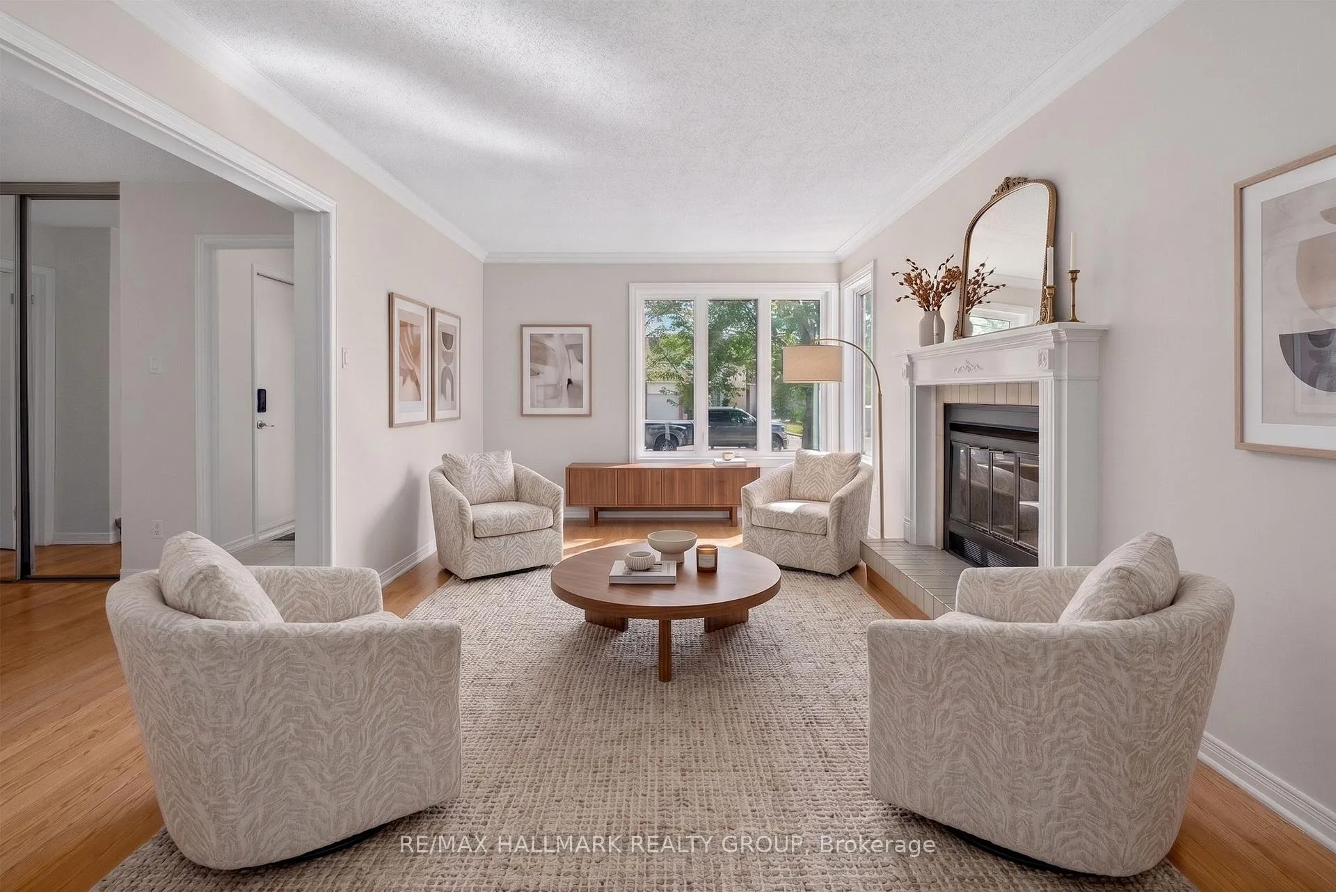 Photo 6 of 463 Princess Louise Drive, Ottawa, Fallingbrook/Ridgemount — HOMEH