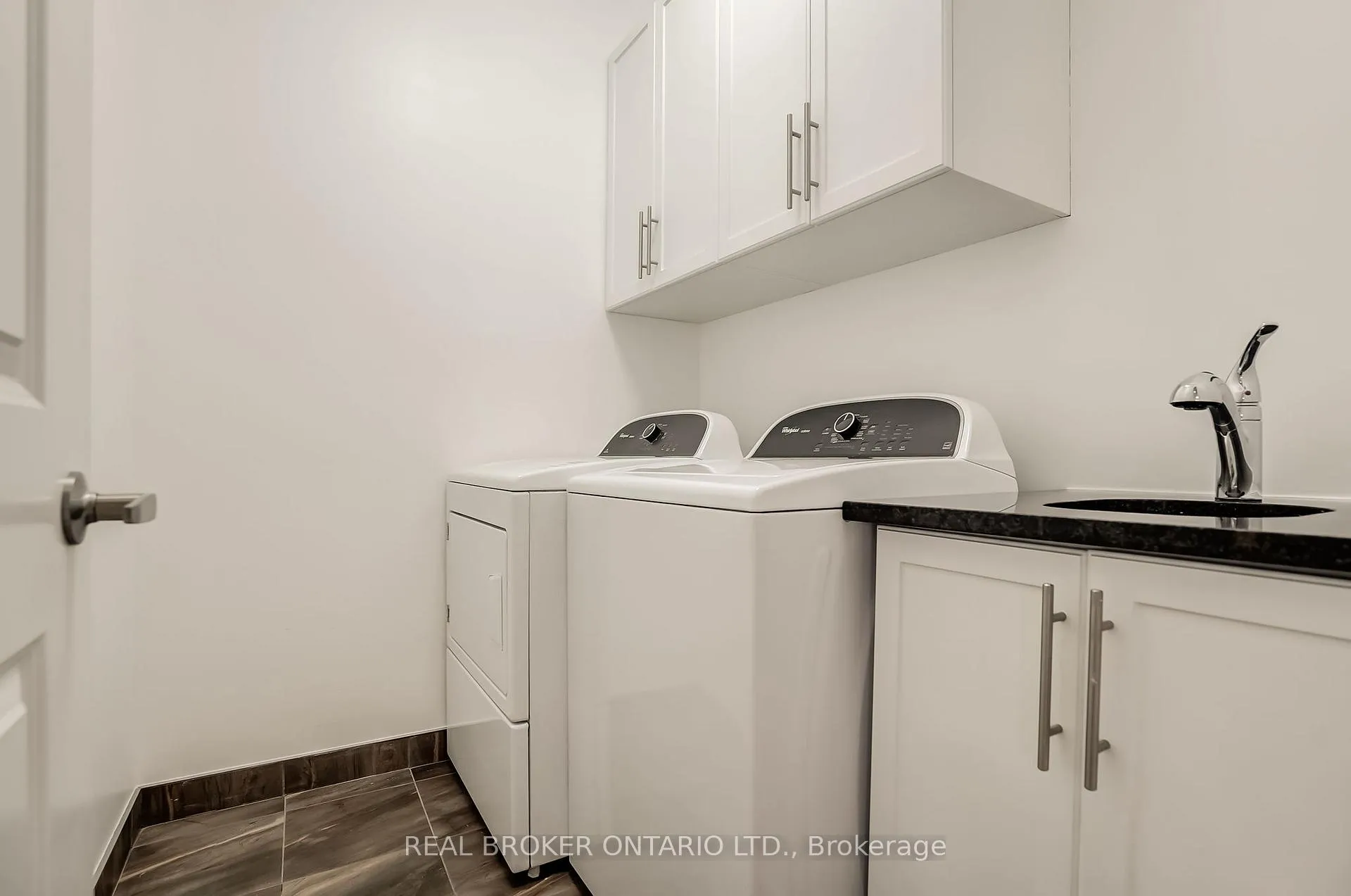 Photo 14 of 6237 Perth Street, Ottawa, Richmond — HOMEH