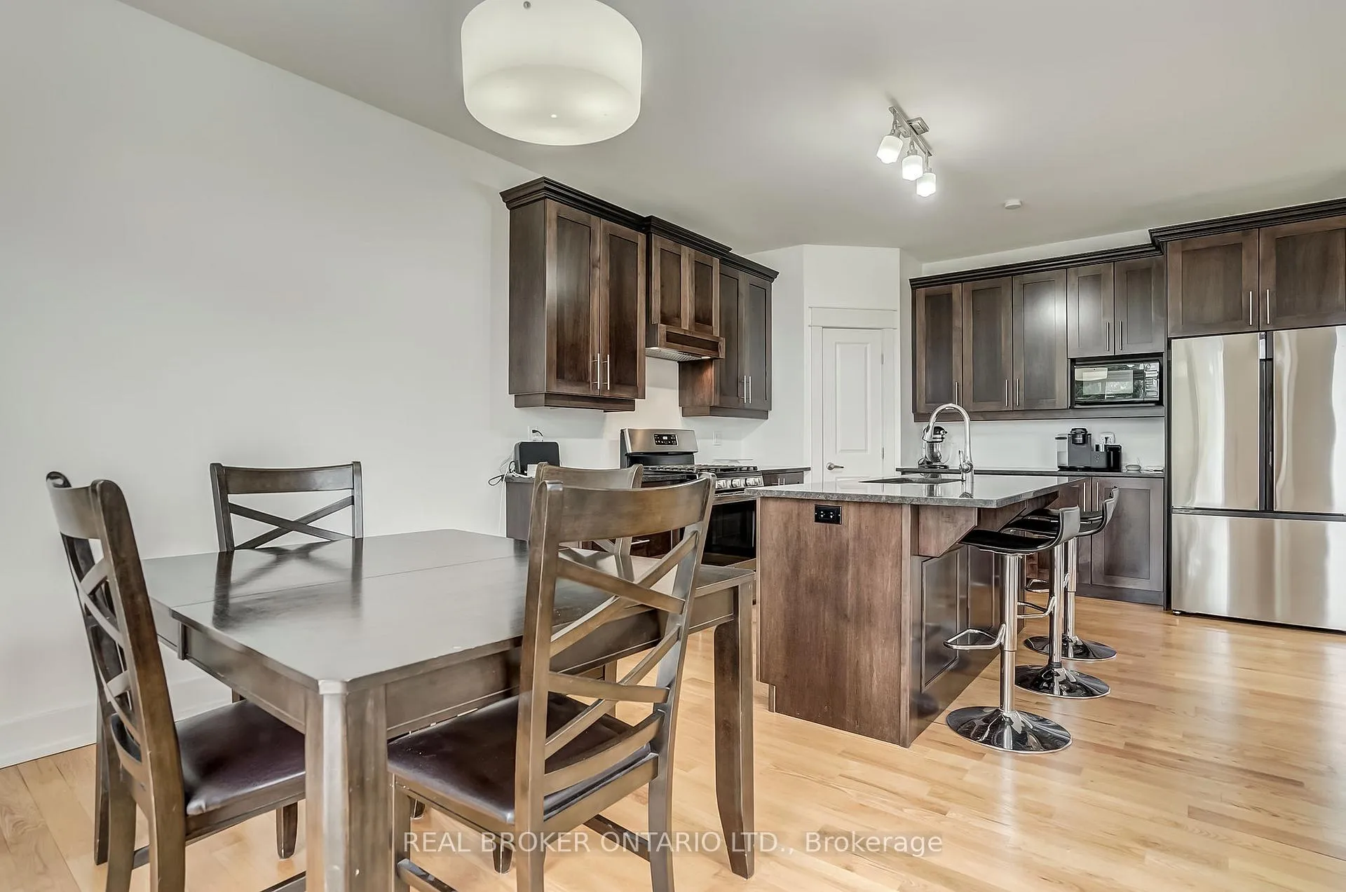 Photo 23 of 6237 Perth Street, Ottawa, Richmond — HOMEH