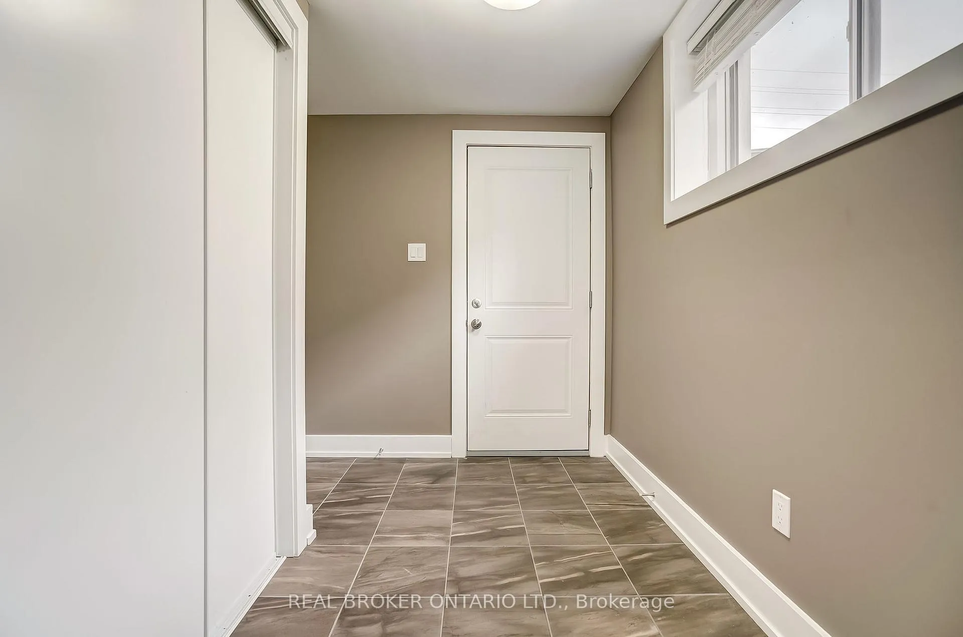 Photo 30 of 6237 Perth Street, Ottawa, Richmond — HOMEH