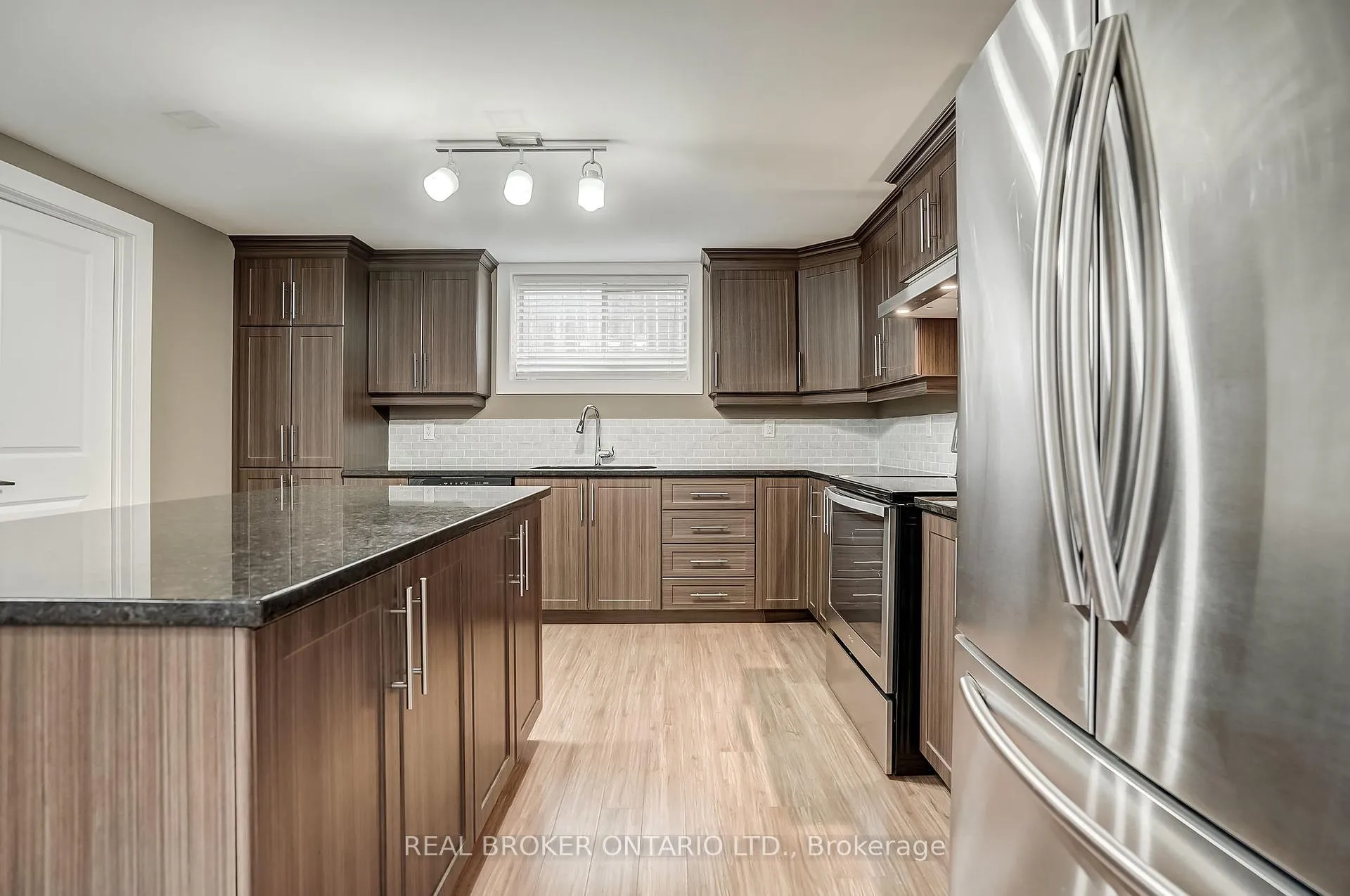 Photo 35 of 6237 Perth Street, Ottawa, Richmond — HOMEH
