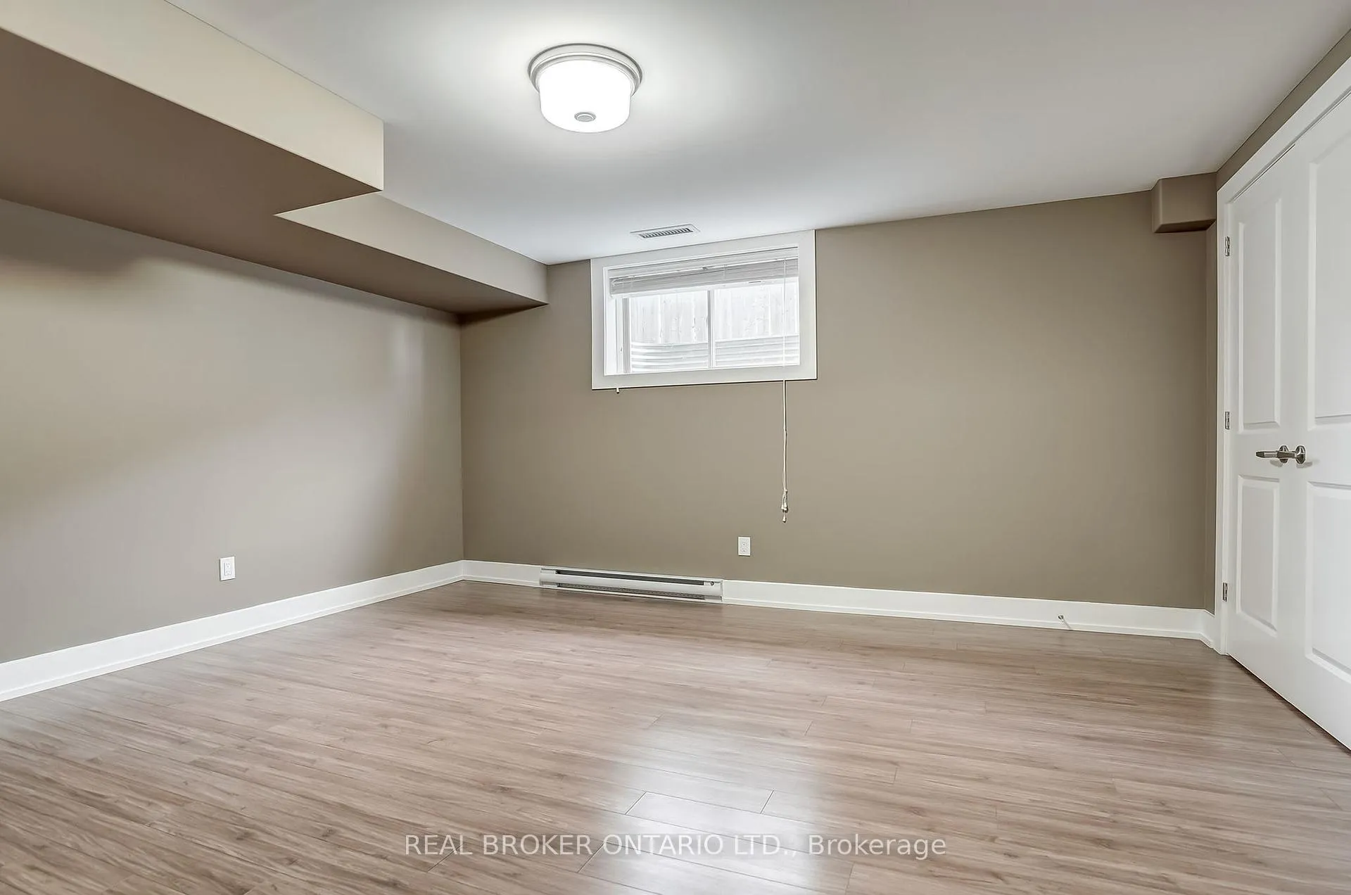 Photo 39 of 6237 Perth Street, Ottawa, Richmond — HOMEH