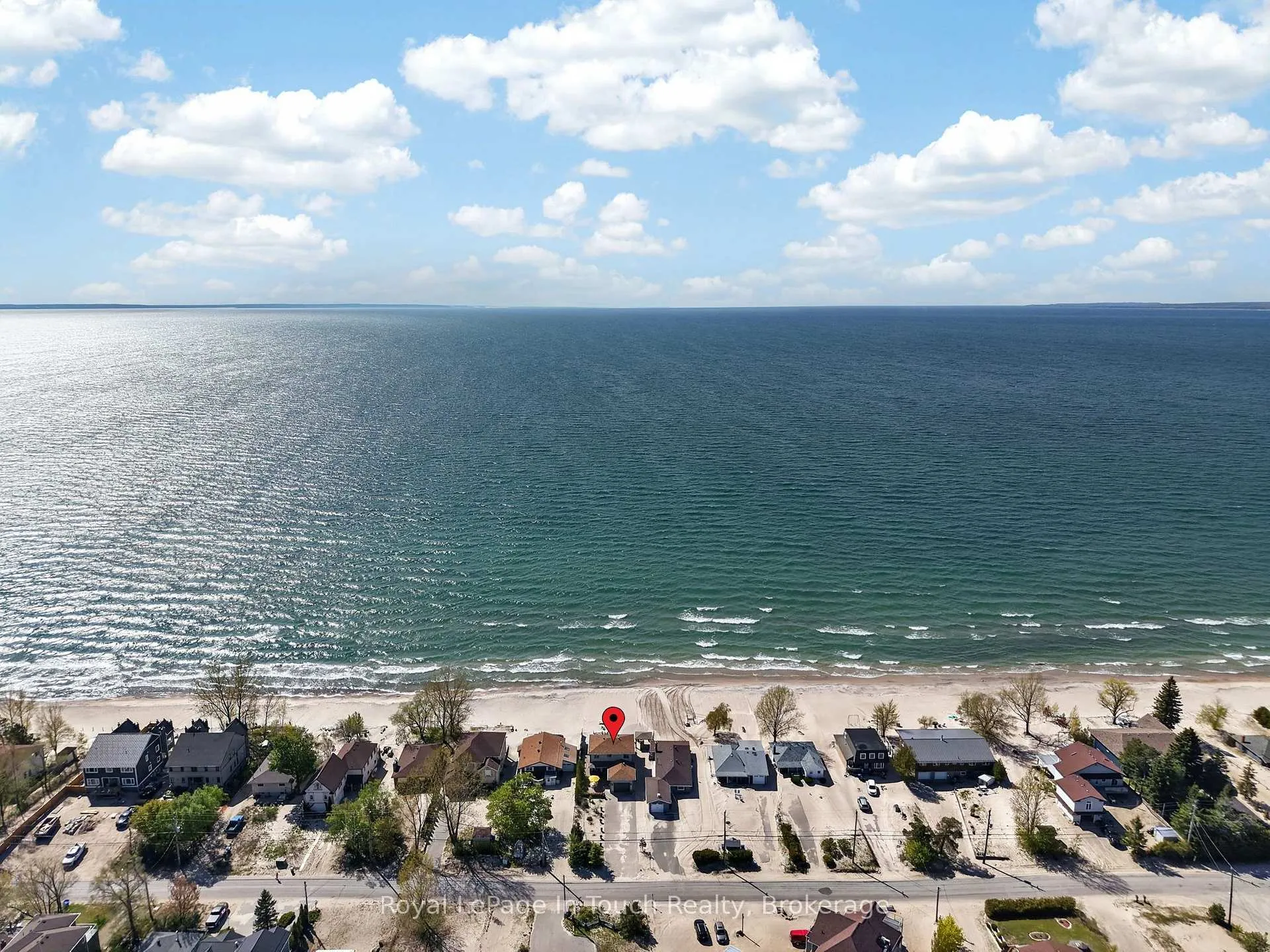 Photo 33 of 1092 Tiny Beaches Road S, Tiny, Rural Tiny — HOMEH