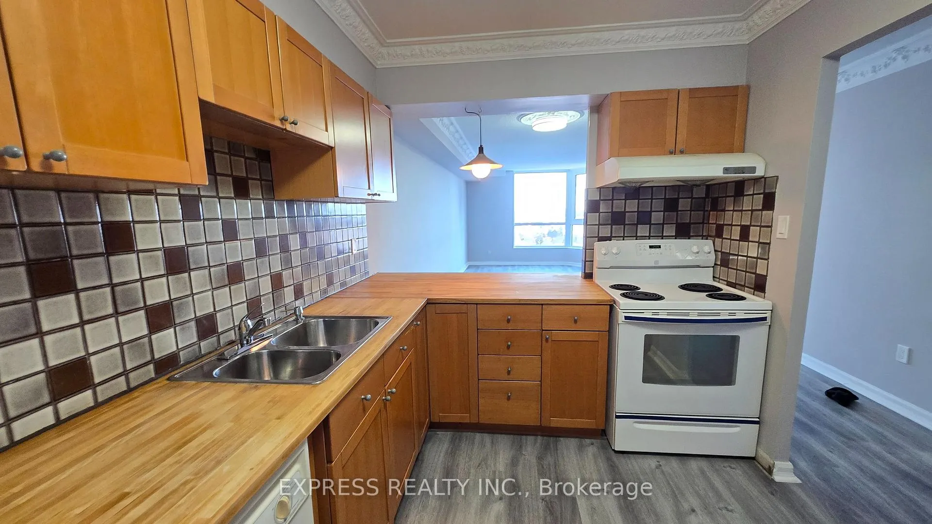 Photo 10 of Unit 1202, 238 Albion Road, Etobicoke, Elms-Old Rexdale — HOMEH